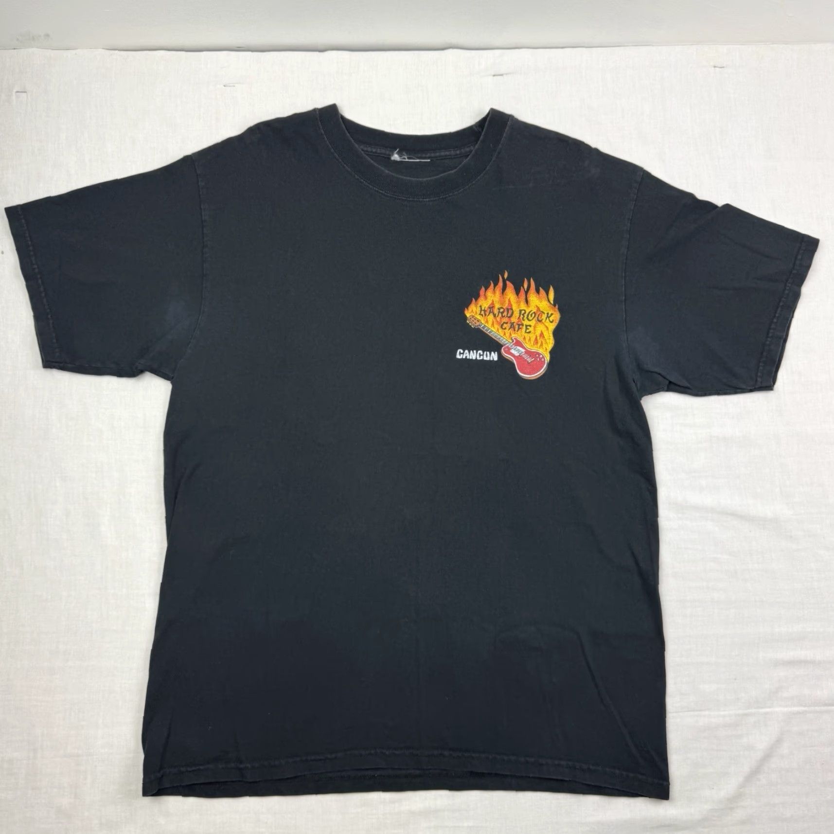 Hard Rock Cafe VINTAGE Hard Rock Cafe Cancun T Shirt Adult Large Dragon Guitar Flames 90s Y2K Mens Size US L / EU 52-54 / 3 - 4 Thumbnail