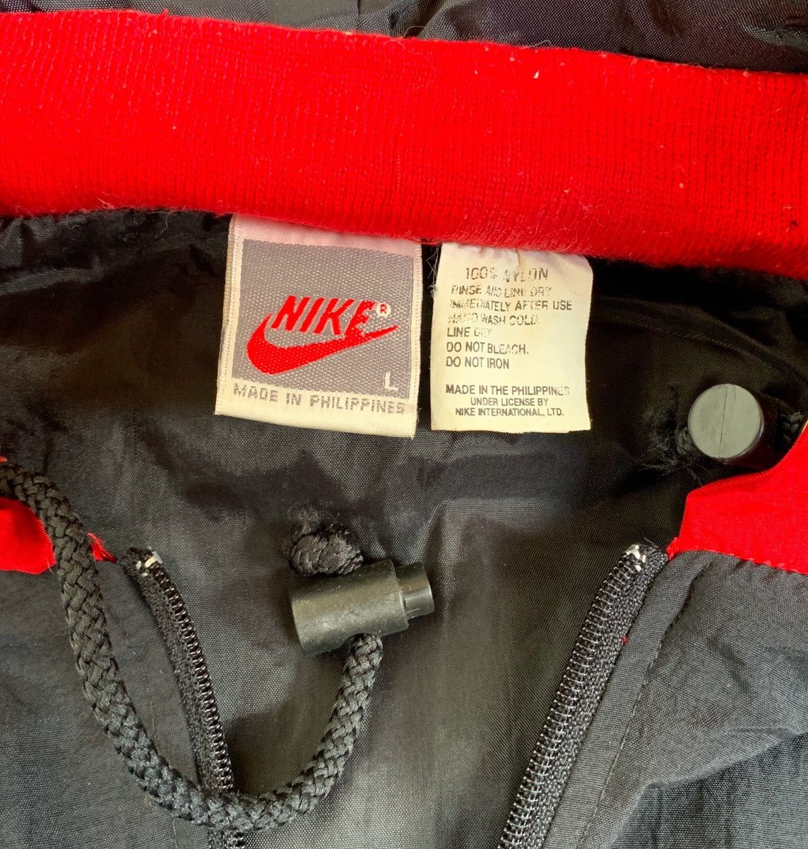 Vintage Vintage 90s Nike JUST DO IT Windbreaker Hoodie Jacket Size US L / EU 52-54 / 3 - 13 Thumbnail
