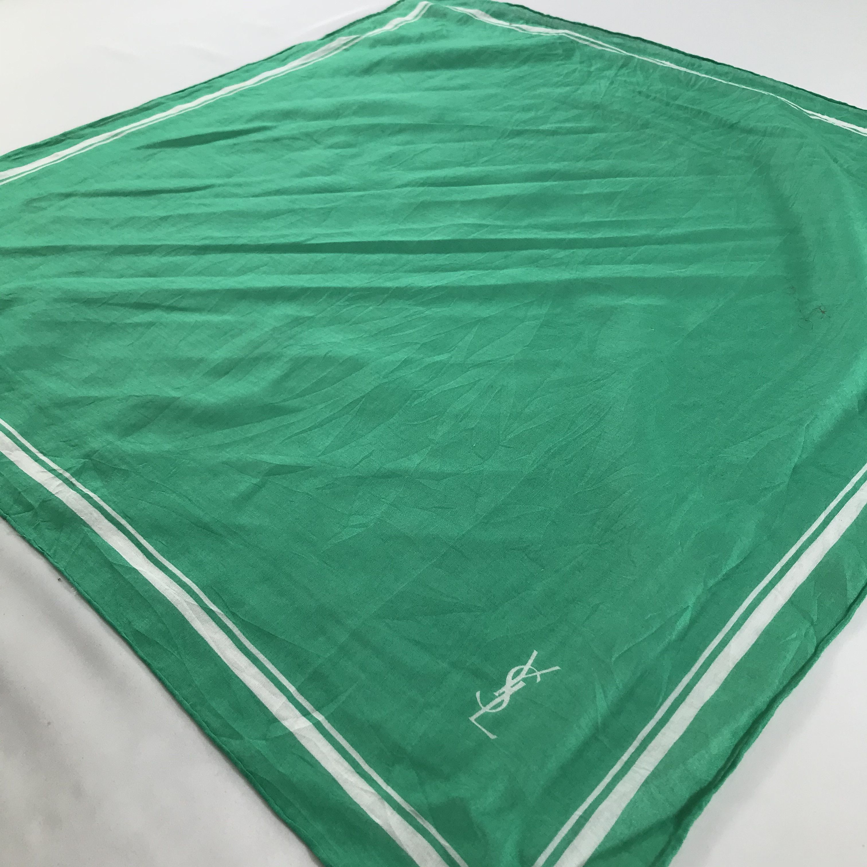 Vintage × Yves Saint Laurent Yves Saint Laurent Bandana / Handkerchief/Neckerchief -S1585 Size ONE SIZE - 2 Thumbnail