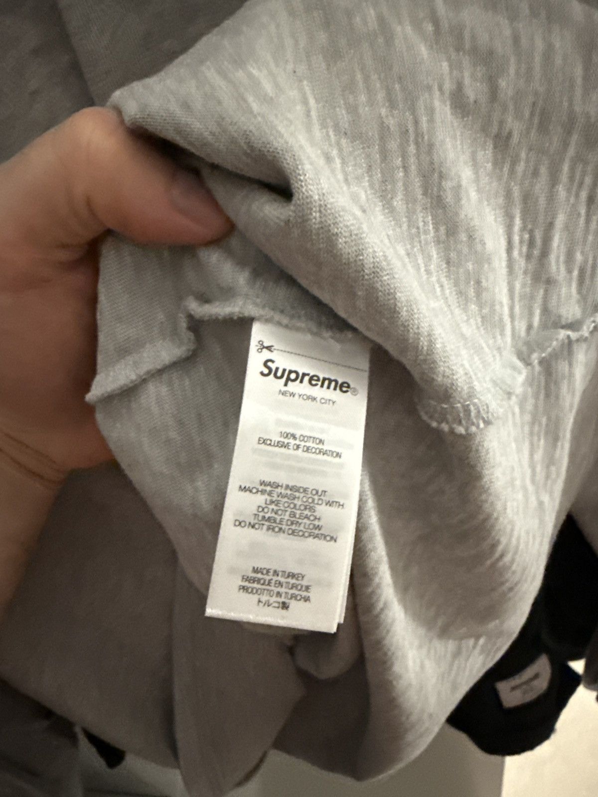 Supreme Supreme old english long sleeve Size US XL / EU 56 / 4 - 6 Thumbnail
