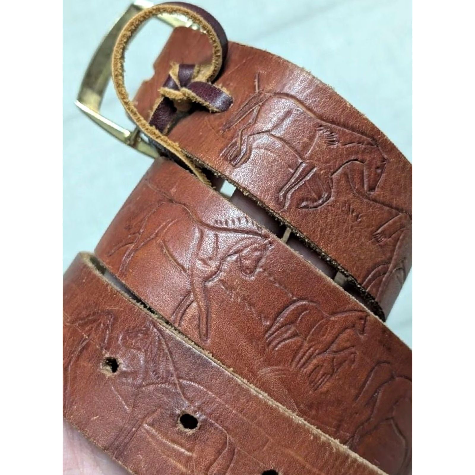 Vintage VINTAGE tooled buckle belt HORSES handcrafted 30 cowhide leather WESTERN cowboy Men Size 30 Brown Size 30 - 2 Thumbnail