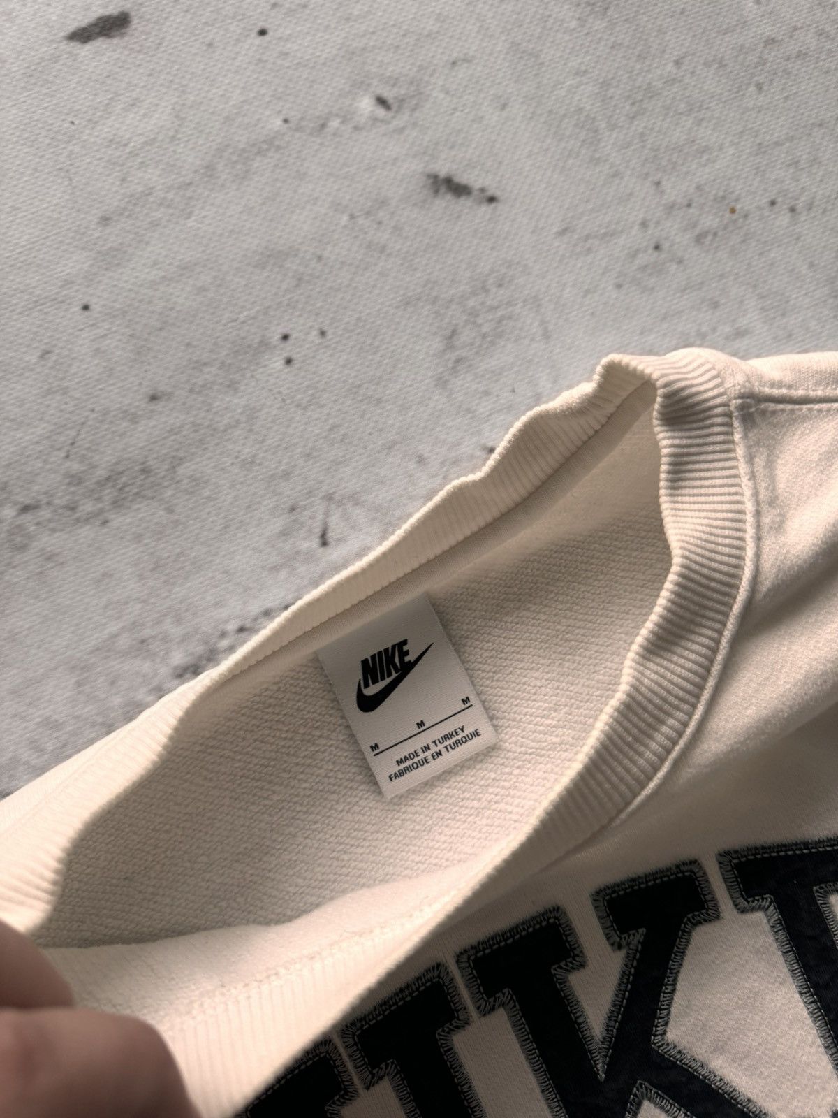 Nike × Vintage NIKE VINTAGE CENTER LOGO OVERSIZE BOXY SWEATSHIRT Size US M / EU 48-50 / 2 - 5 Thumbnail