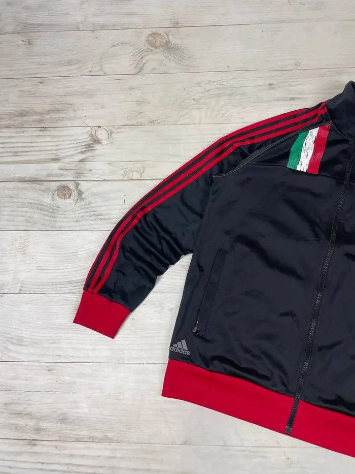 Adidas Vintage Adidas Milan 2012 2013 Training Jacket Football Size US L / EU 52-54 / 3 - 4 Thumbnail