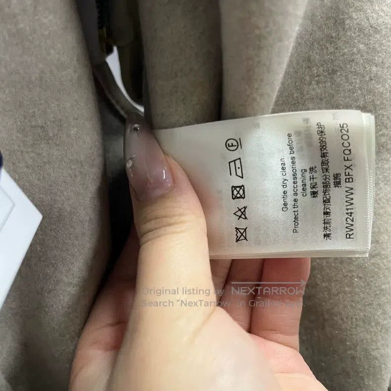 Louis Vuitton Louis Vuitton Khaki solid long-sleeve hooded lace-up midi Size XXS / US 00 / IT 34 - 3 Thumbnail