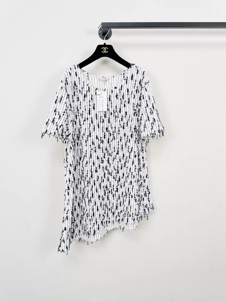 Chanel Chanel Sequin dress Size XS / US 0-2 / IT 36-38 - 1 Thumbnail