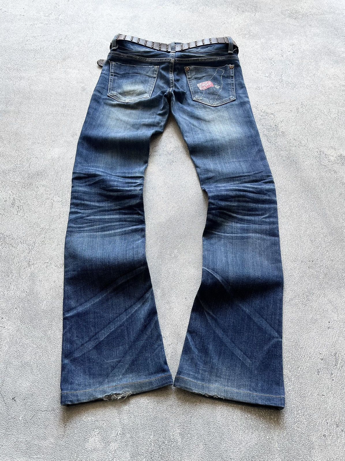 Tornado Mart 2000s LOOK AT ME COCA COLA FADED FLARE JEAN Size US 28 / EU 44 - 7 Thumbnail