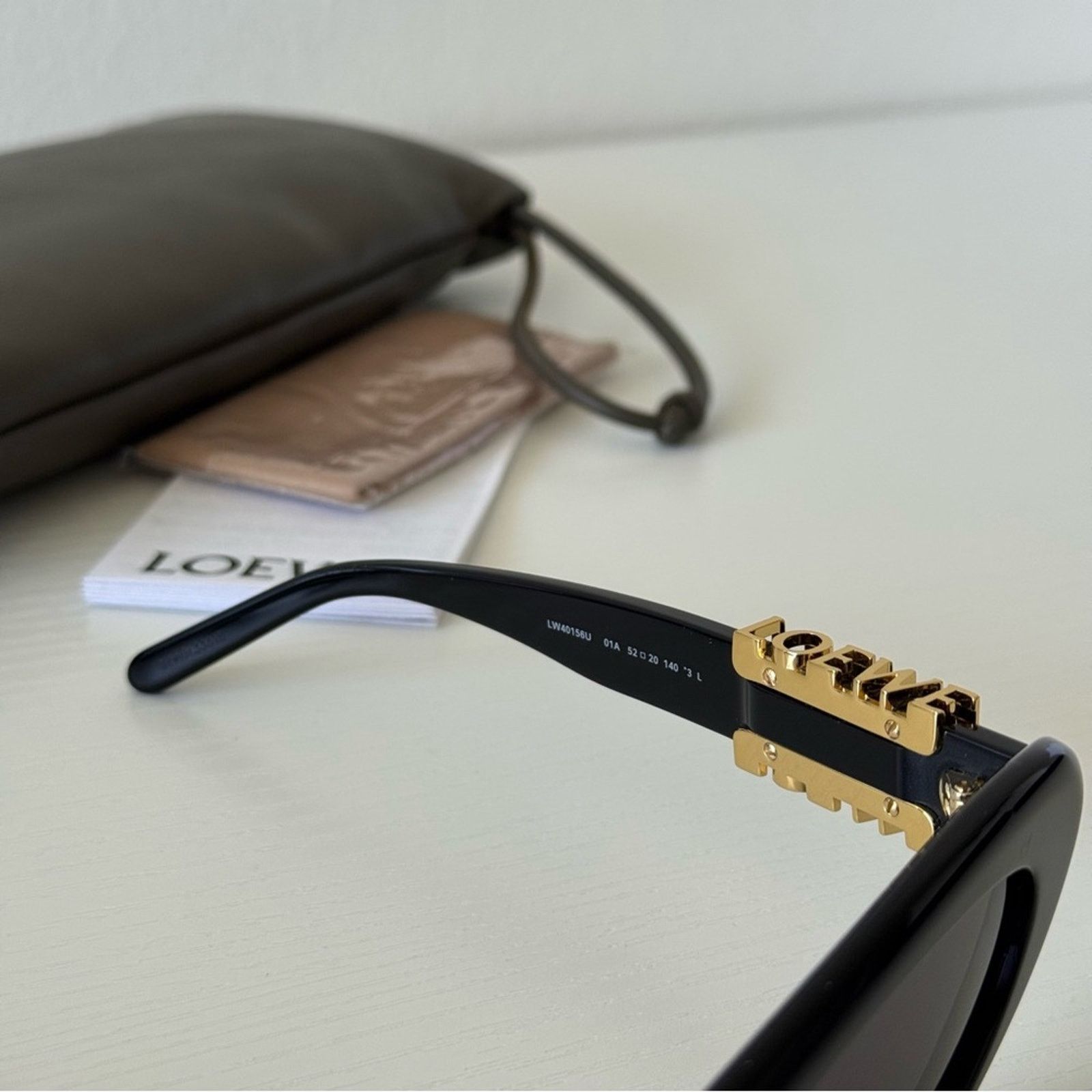 Loewe New! Loewe Black Cat-Eye Sunglasses LW40156U 01A, Authentic Size ONE SIZE - 5 Thumbnail