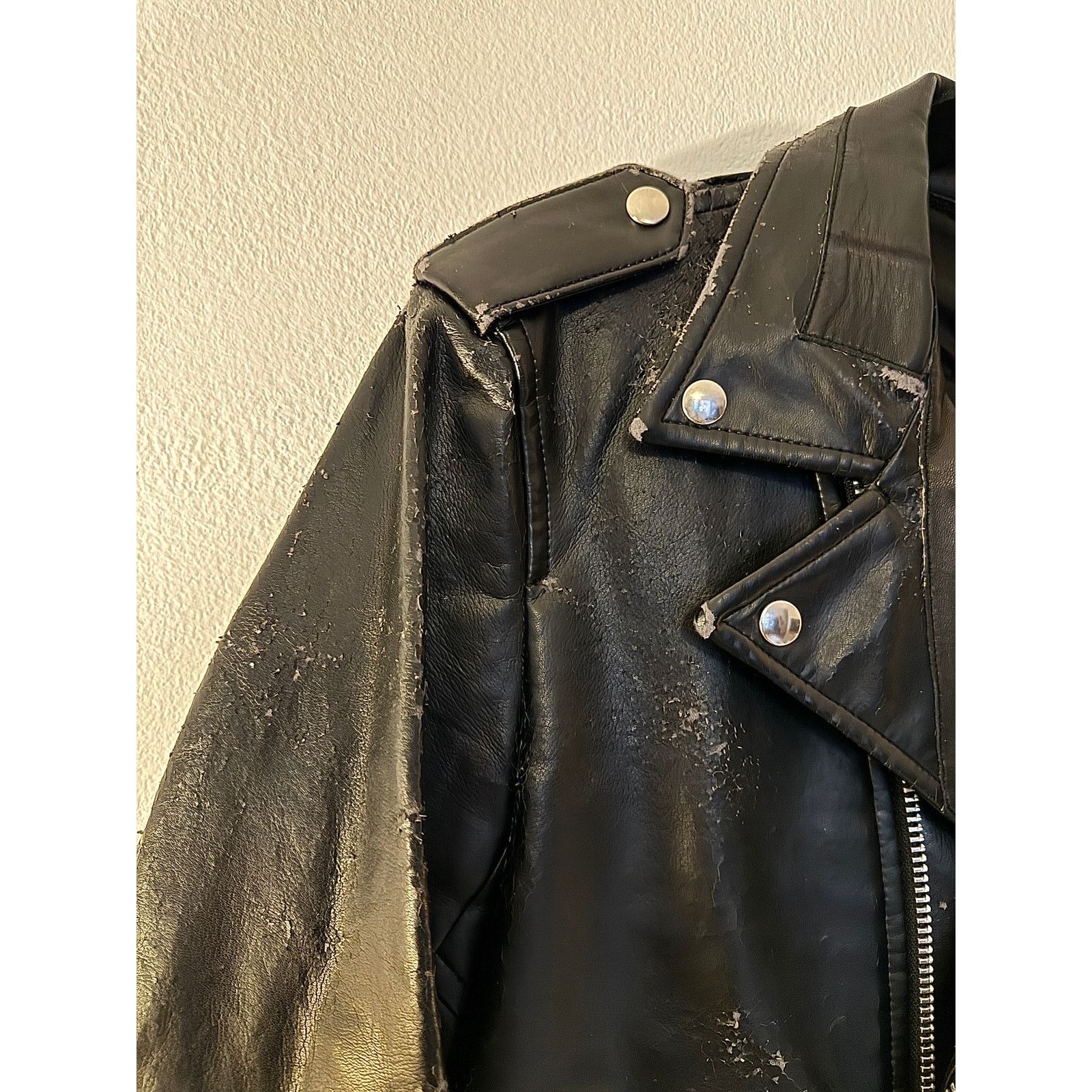 Comme des Garcons CDG Homme Plus AW15 Wolf Decal Faux Leather Biker Jacket Size US L / EU 52-54 / 3 - 5 Thumbnail