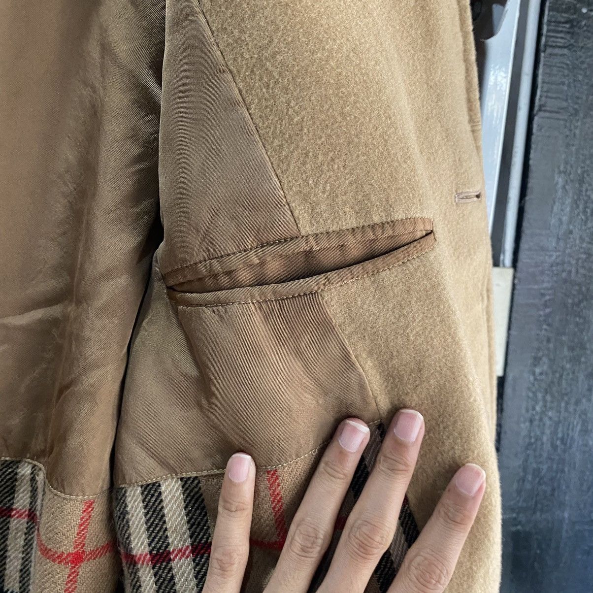 Burberry VINTAGE Burberry Wool Car Coat Beige L Size US L / EU 52-54 / 3 - 13 Thumbnail