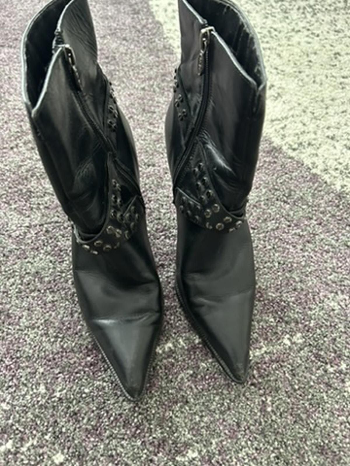 Harley Davidson Black Leather Women's Ankle Boots with Studded Straps Size US 7.5 / IT 37.5 - 3 Thumbnail