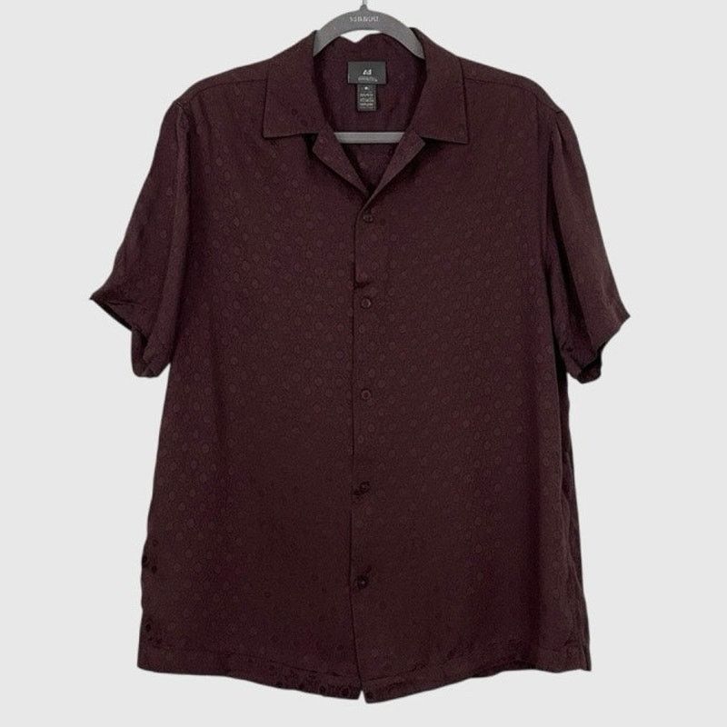H&M H&M Mens Silky Burgundy Button Down Short Sleeve Shirt Size US M / EU 48-50 / 2 - 1 Thumbnail