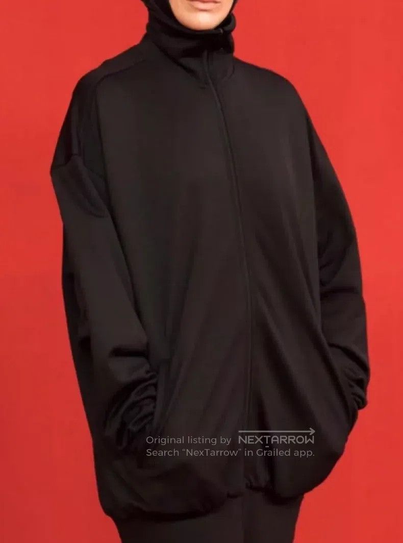 Balenciaga Balenciaga Red carpet show look 10, 3B high-performance sp Size US S / EU 44-46 / 1 - 8 Thumbnail