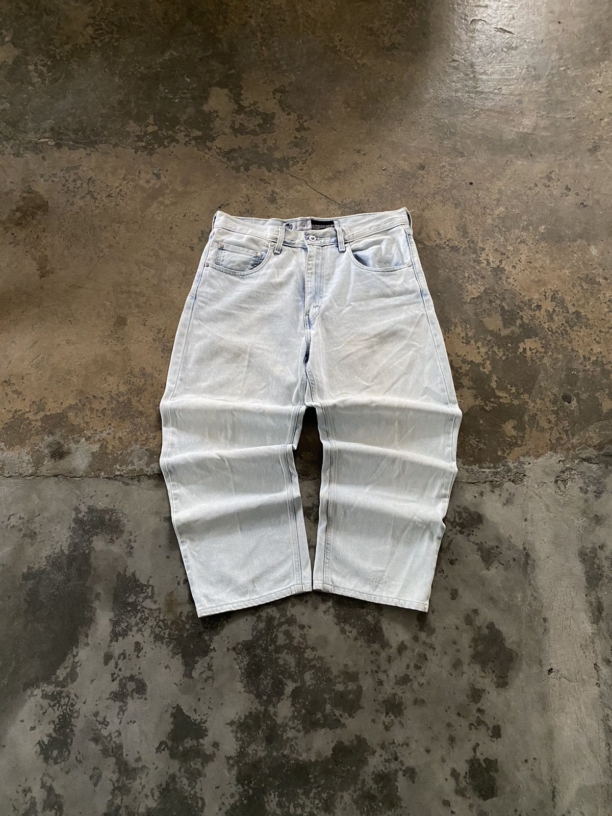 Levi's Vintage Clothing SILVERTAB LEVI’S BAGGY LOOSE JEANS FADED Size US 36 / EU 52 - 1 Thumbnail