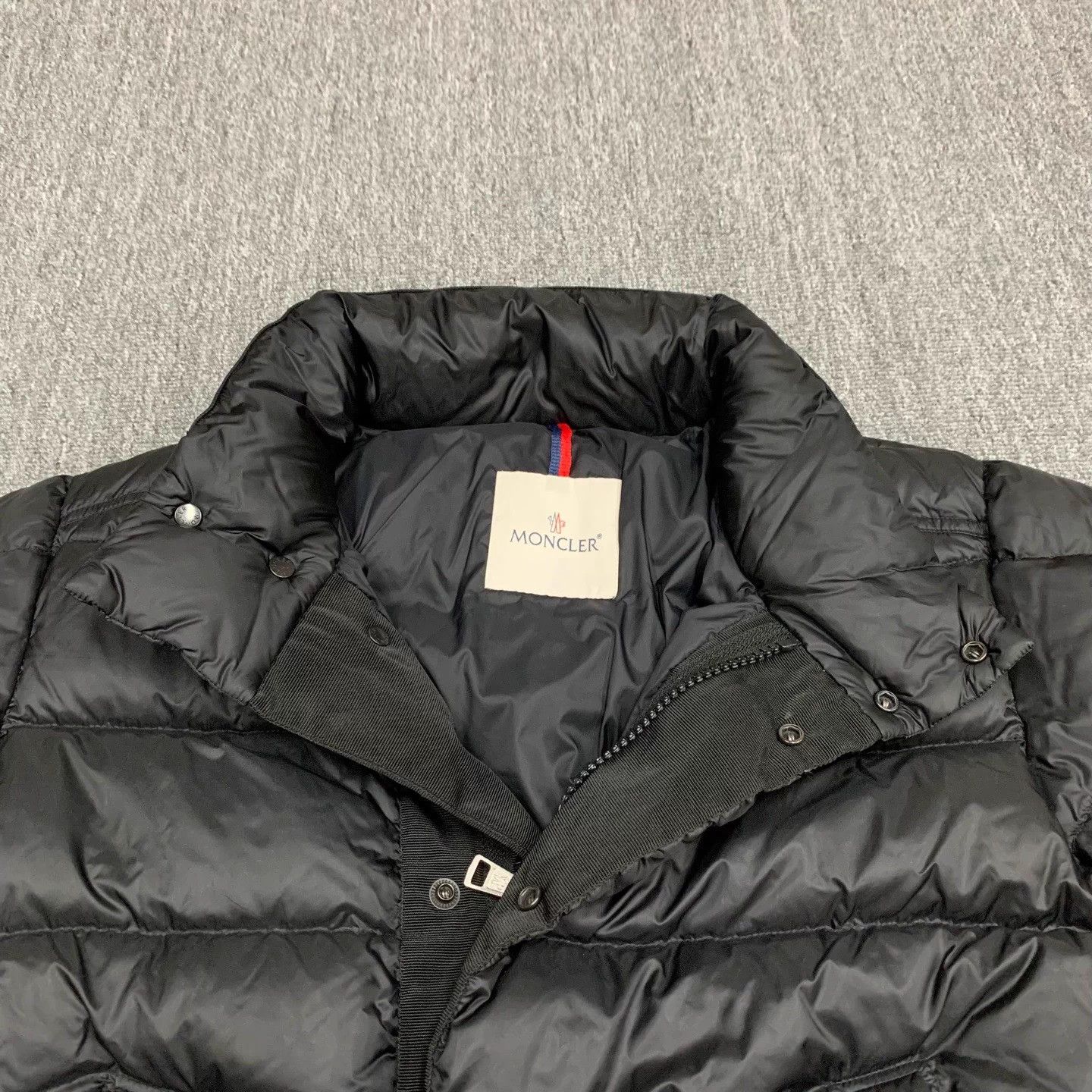 Moncler Moncler Black Short Puffer Jacket Size 2 Size US M / EU 48-50 / 2 - 8 Thumbnail