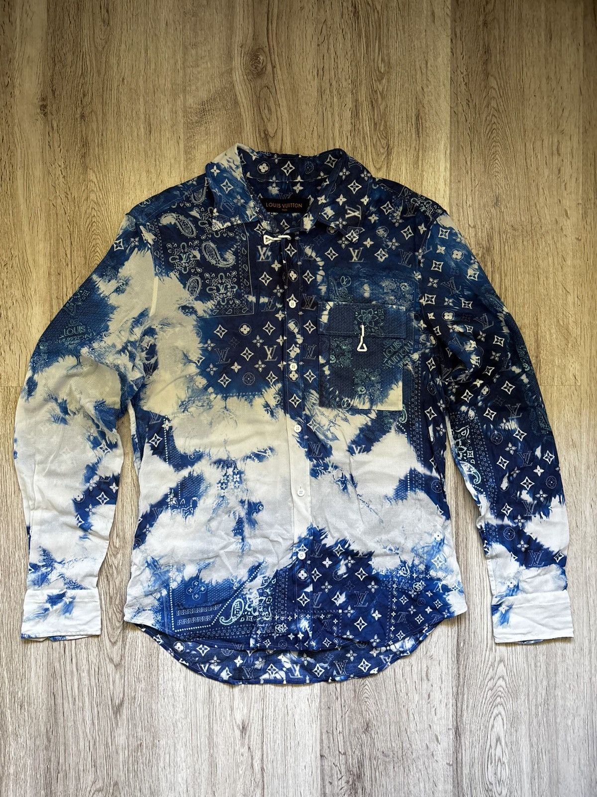 Louis Vuitton Louis Vuitton Monogram Bandana Hook Detail Shirt Blue Size US M / EU 48-50 / 2 - 1 Thumbnail