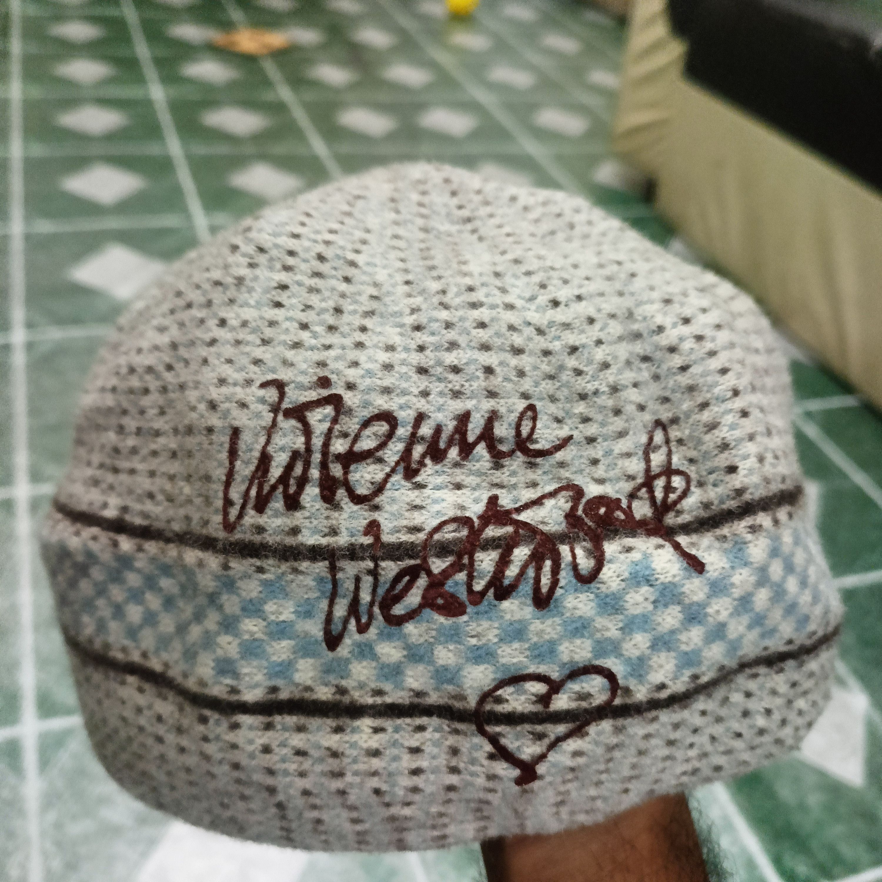 Vivienne Westwood Rare Vivienne Westwood Wool beret Love big logo Size ONE SIZE - 1 Thumbnail
