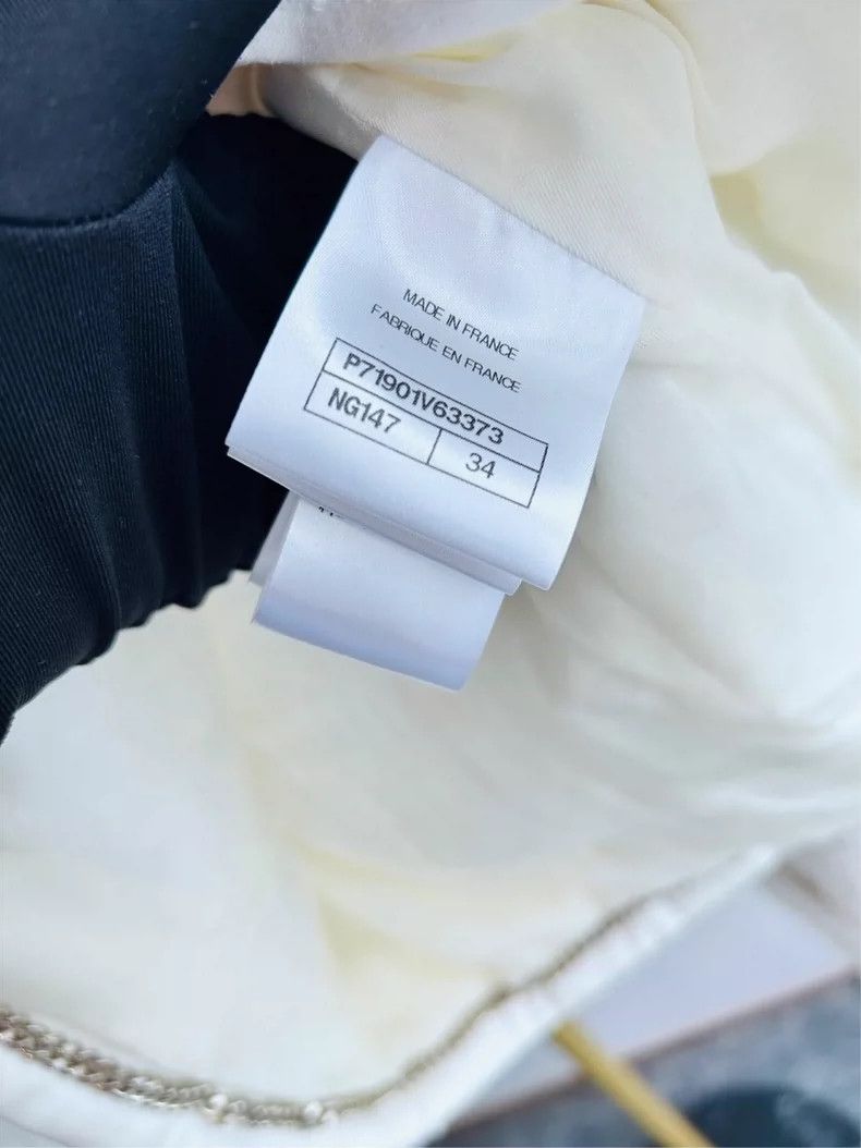 Chanel Chanel 22 Early Spring White Coat Size XXS / US 00 / IT 34 - 4 Thumbnail
