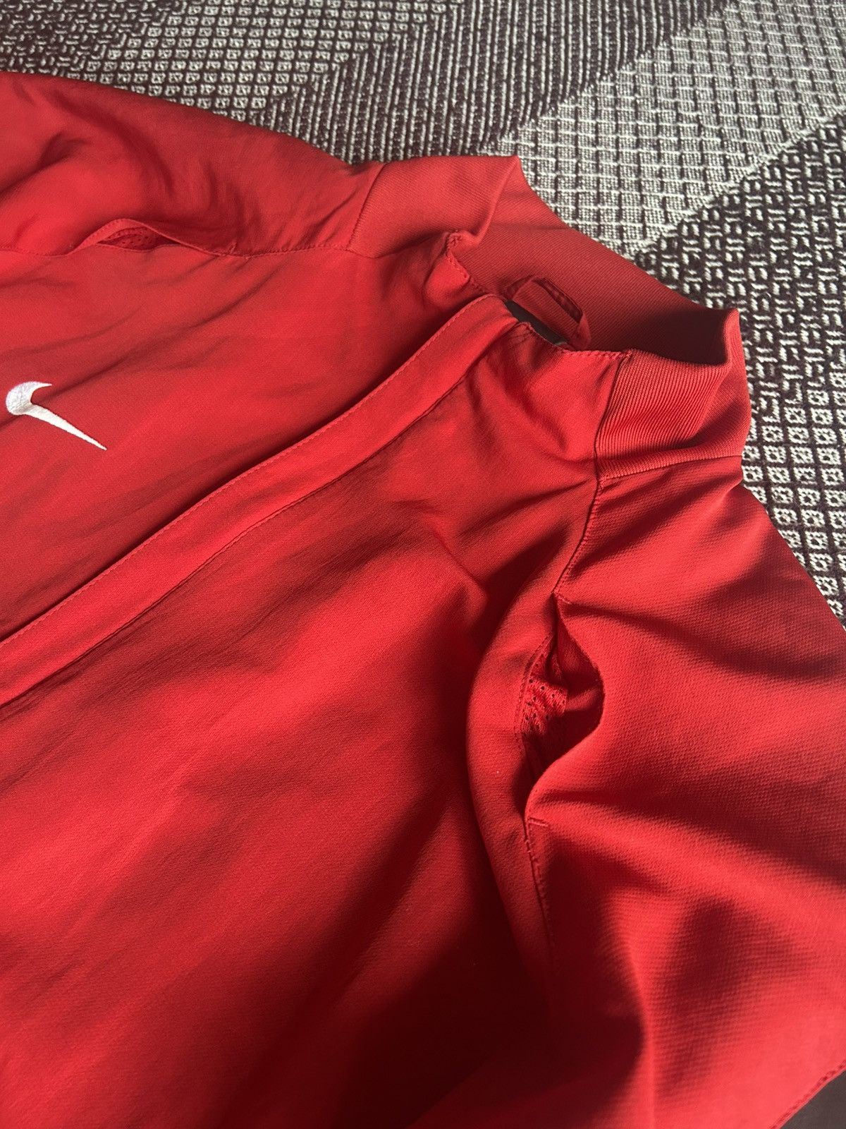 Vintage Vintage Nike Track Jacket Sports Style Red Streetwear SZ L Size US L / EU 52-54 / 3 - 8 Thumbnail