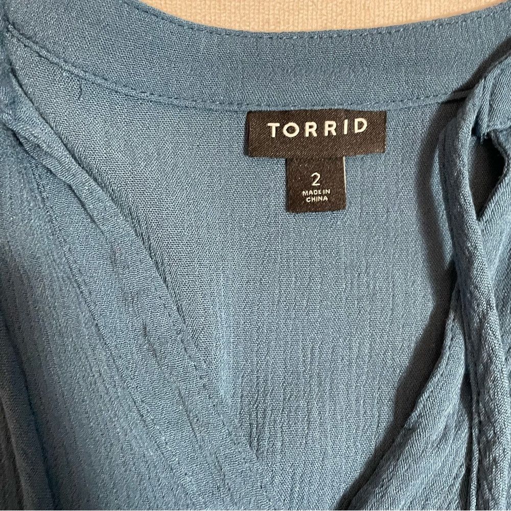 Torrid Torrid Crinkle Gauze Button-Front Peasant Blue Top Size 2X Size XXL / US 16-18 / IT 52-54 - 8 Thumbnail