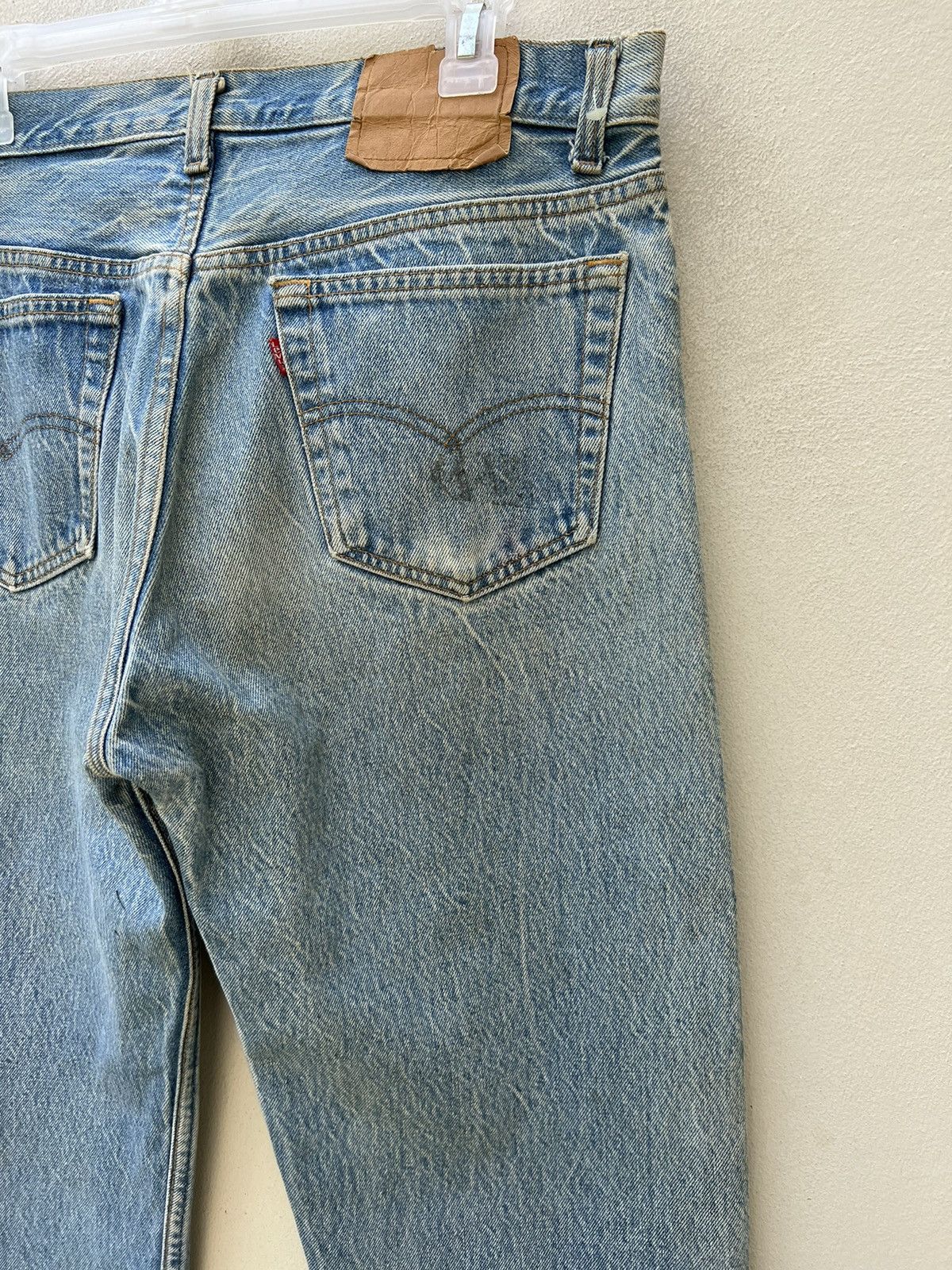 Levi's Vintage 80s Levi’s 501 Faded Light Blue Denim Jeans Size US 34 / EU 50 - 18 Thumbnail
