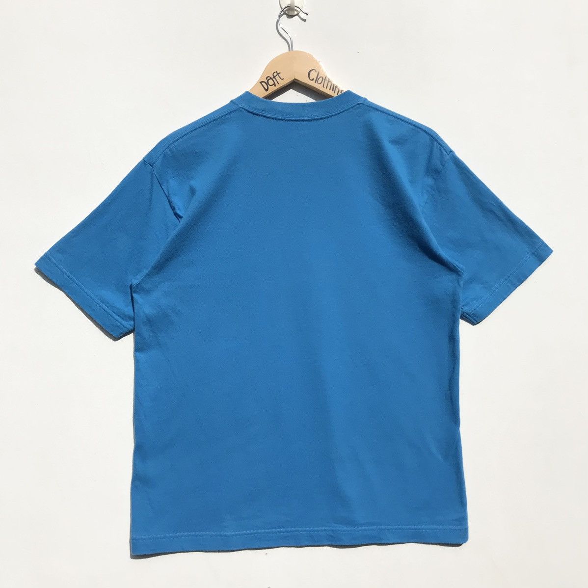 Billie Eilish × Takashi Murakami × Uniqlo Billie Eilish Takashi Murakami Tee Takashi Murakami Size US S / EU 44-46 / 1 - 2 Thumbnail