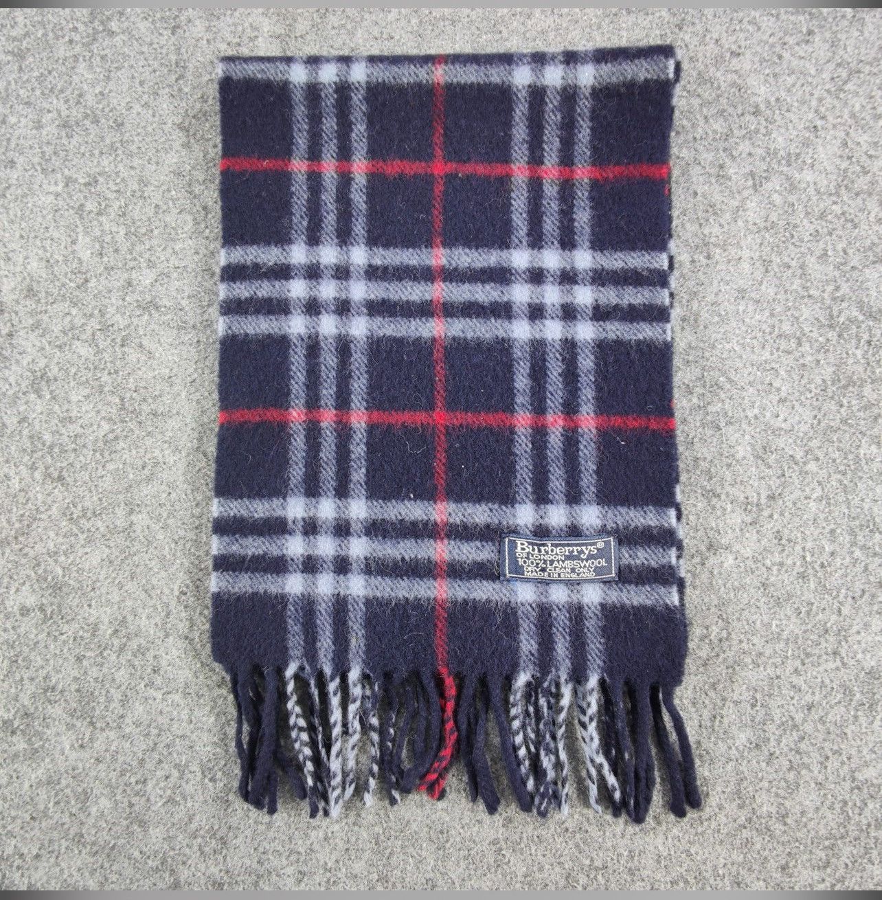 Burberry Vintage Burberrys Novacheck Scarf/Muffler/wool Size ONE SIZE - 2 Thumbnail