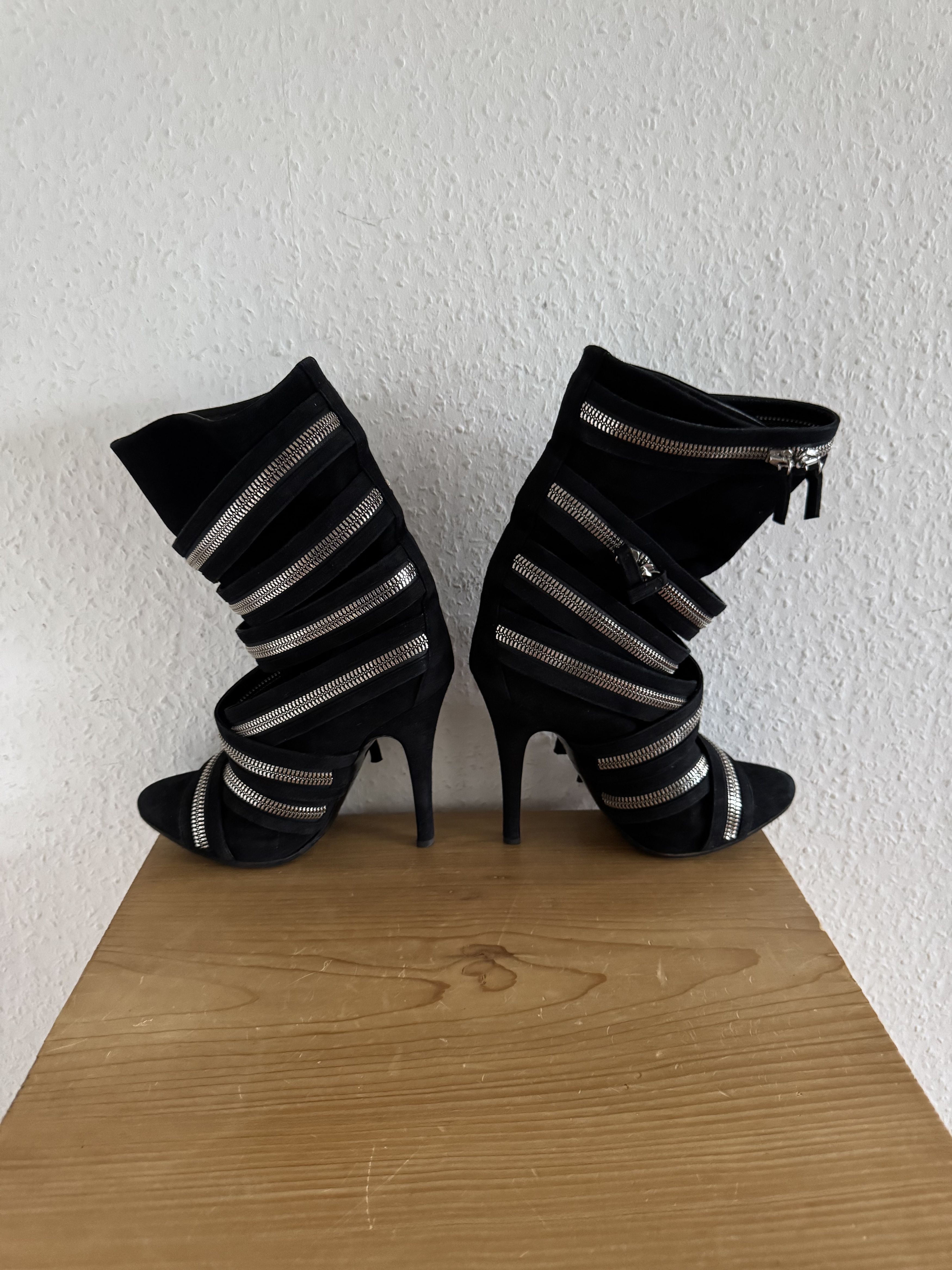 Balmain FW09 Zipper High-Heel Boot Size US 5 / IT 35 - 6 Thumbnail