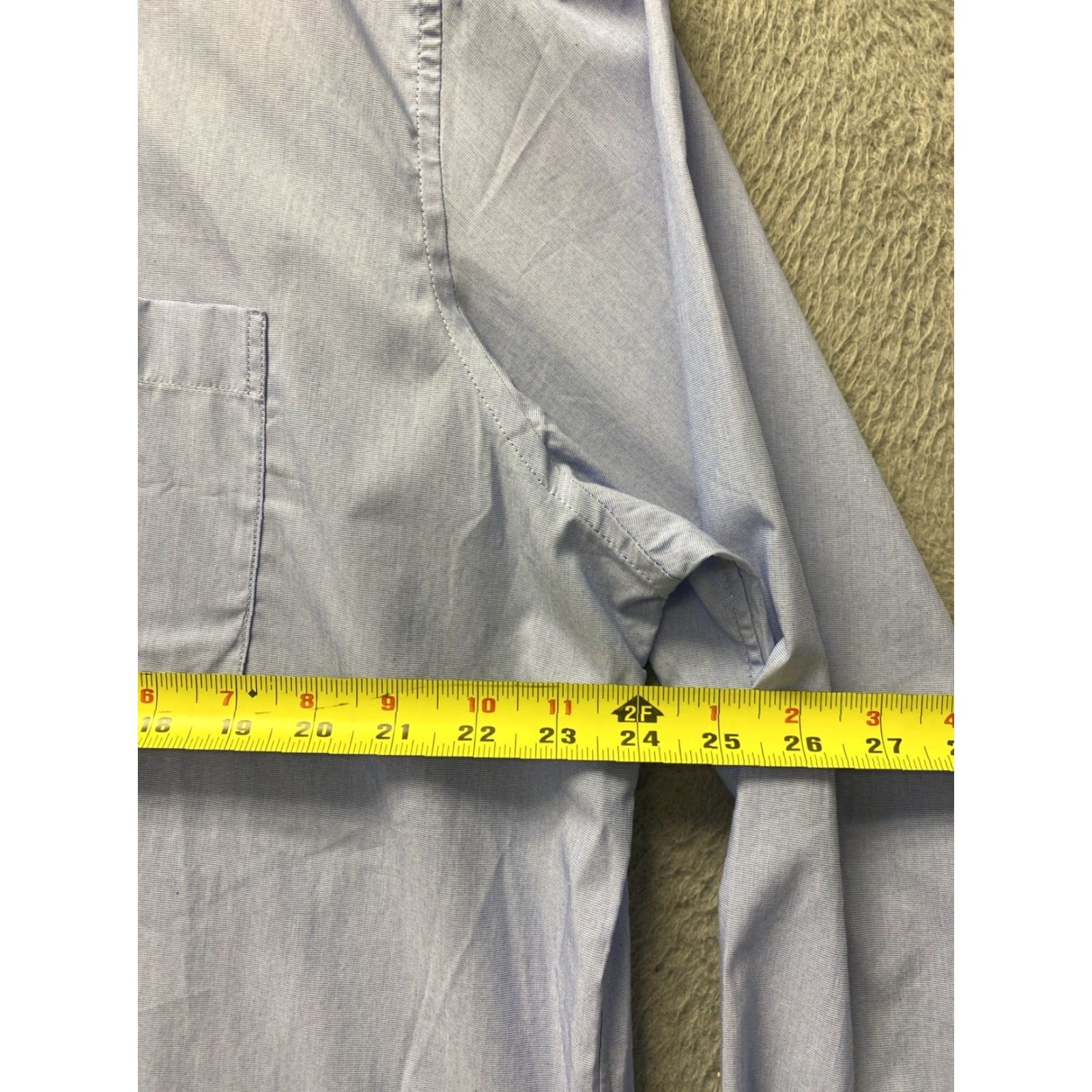 Gap VINTAGE? Wait the item isn't vintage. The Gap Blue Button-Down Shirt XL Lightweight Men Regular Long Sleeve - Button-Up Collar - Solid Blue Size US XL / EU 56 / 4 - 4 Thumbnail