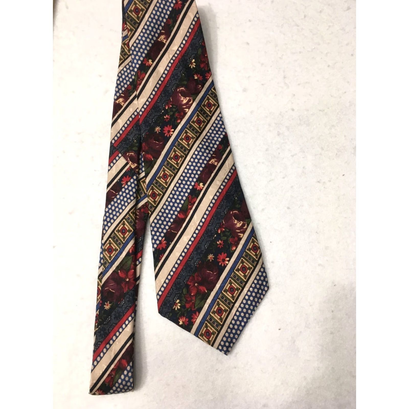 Vintage VINTAGE streets ltd. design Tie Blue w/ Red Floral Geometric 3-" W Silk Mens Size ONE SIZE - 2 Thumbnail