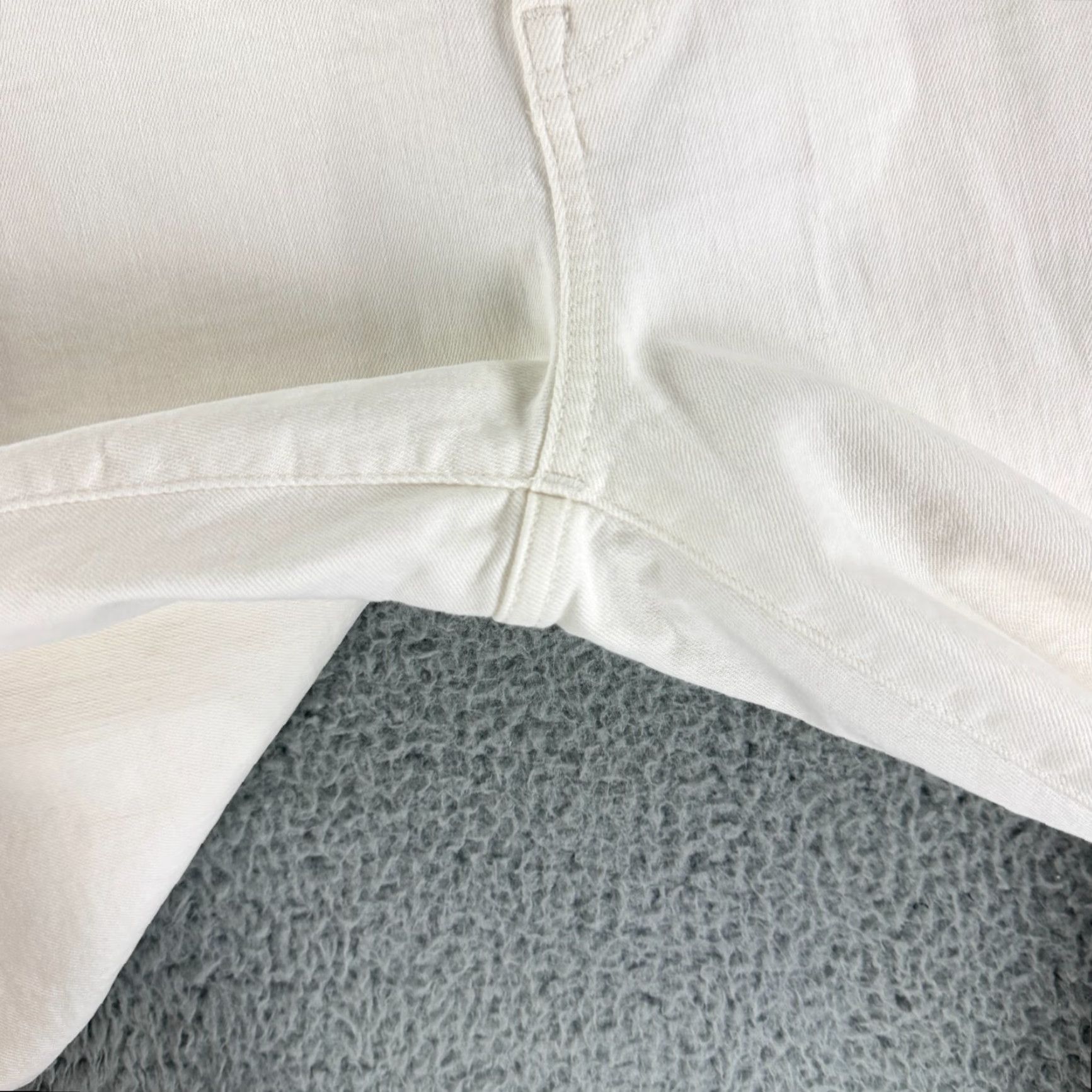 Madewell VINTAGE Madewell The Perfect Vintage Flare Jean Womens Size 27 White High-Rise Casual Size 27" / US 4 / IT 40 - 4 Thumbnail