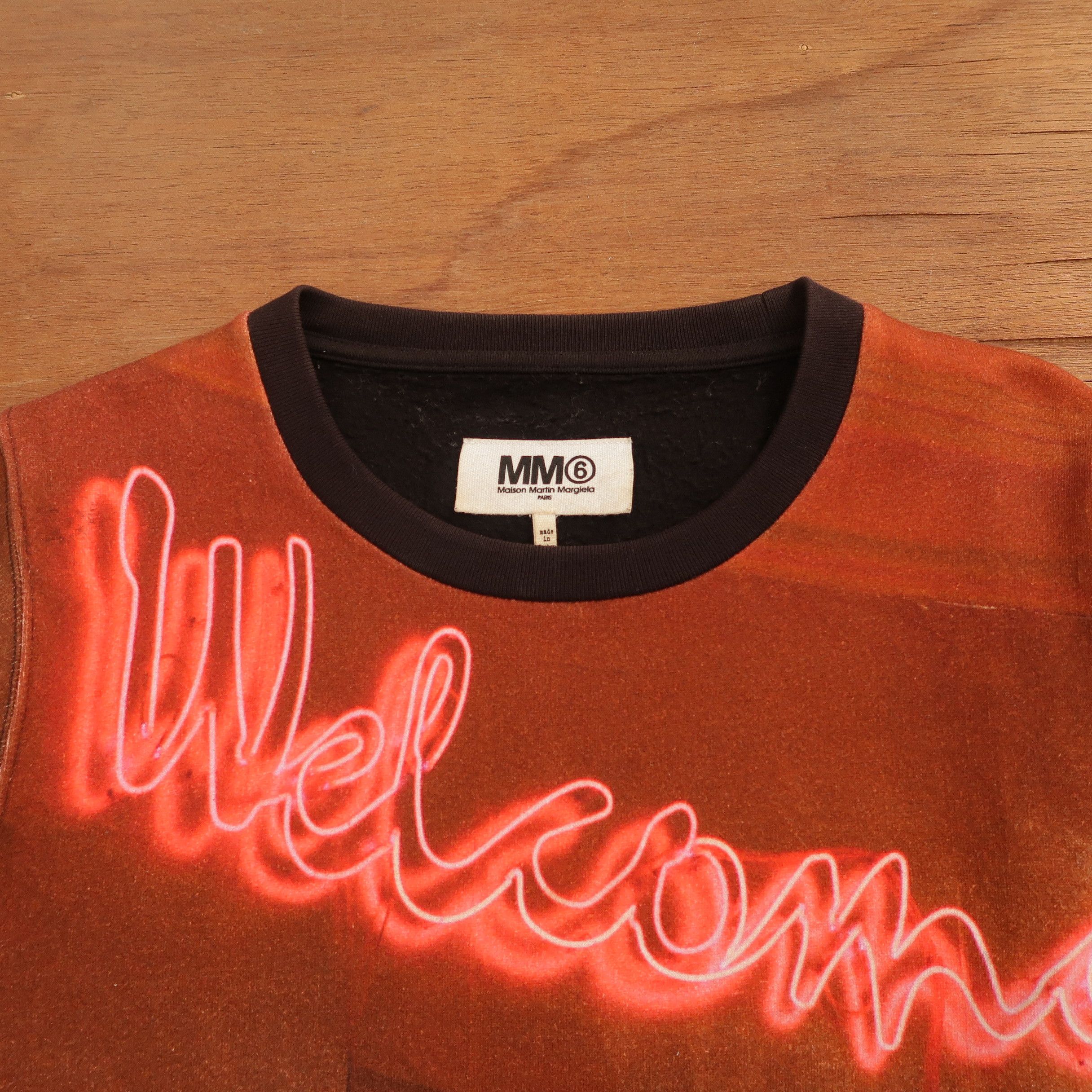 Maison Margiela SS 2015 Neon Lettering "Welcome" Sweatshirt Size US XS / EU 42 / 0 - 3 Thumbnail