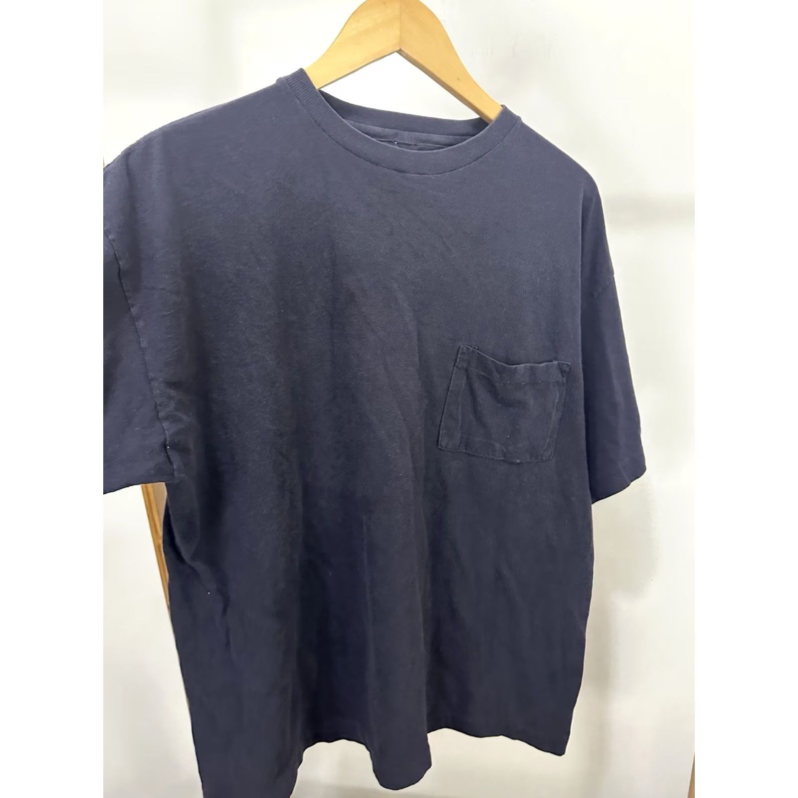 Vintage VTG 90s BOXY Dark Navy Pocket Front T-Shirt XL Blue Cotton Grunge Workwear WIP Blank Essential Pockets Mens Size US XL / EU 56 / 4 - 3 Thumbnail