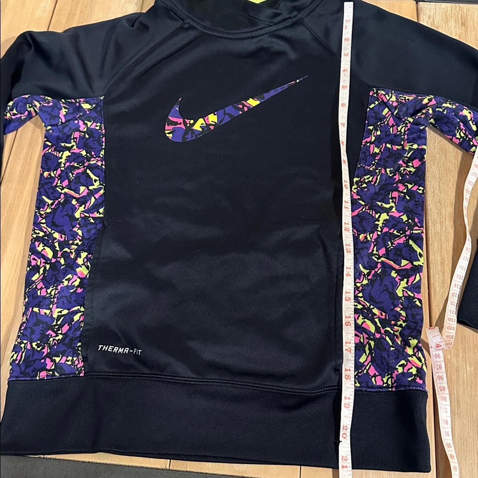 Nike Nike Kids Large Therma-Fit Hoodie Black Warm Pullover Size US L / EU 52-54 / 3 - 6 Thumbnail