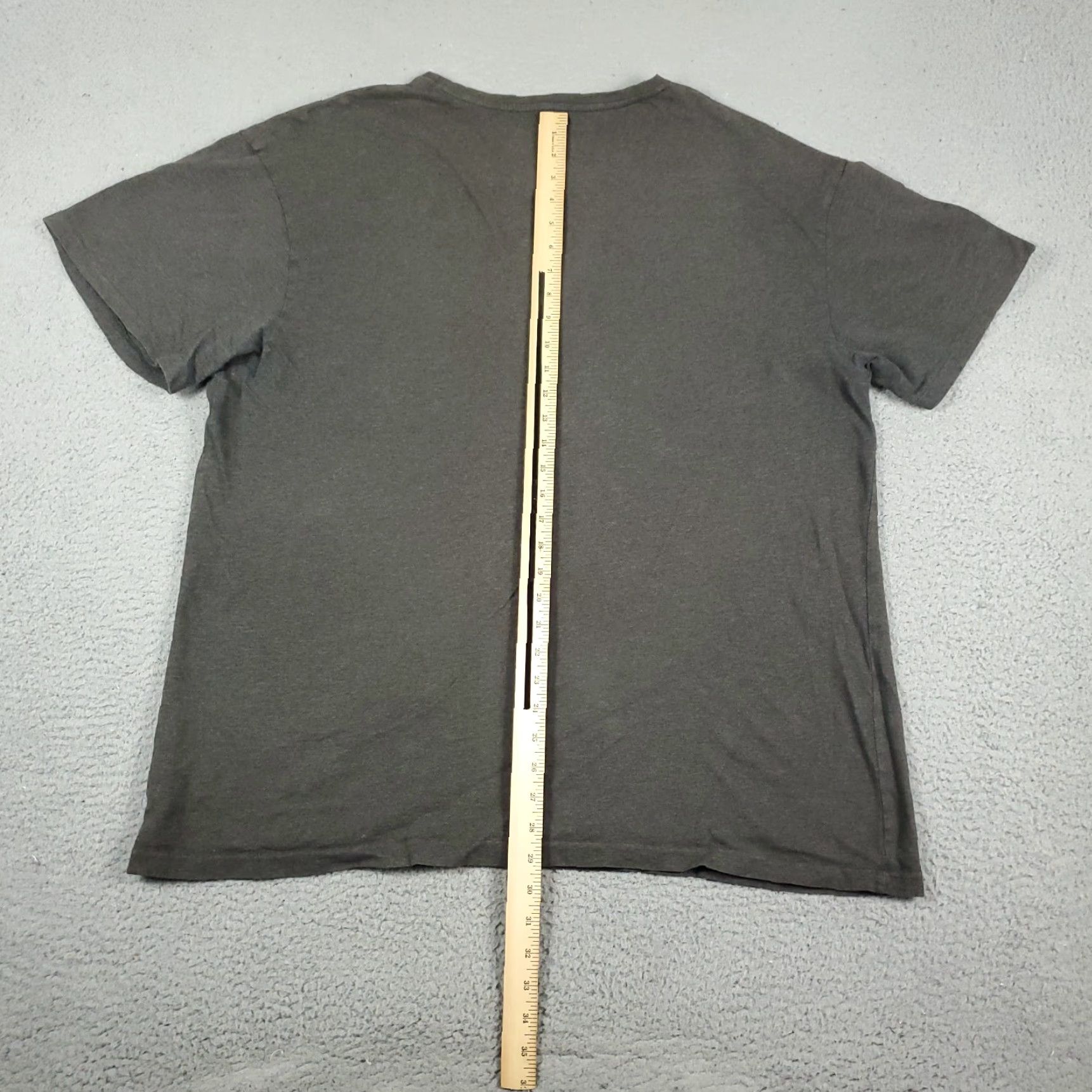 Polo Ralph Lauren Polo Ralph Lauren T-Shirt Polo Ralph Lauren Gray Red Pony V Neck Short Sleeve Mens Big & Tall 1X Big 1XB Gray Polo Ralph Lauren T-Shirt Size US XL / EU 56 / 4 - 6 Thumbnail