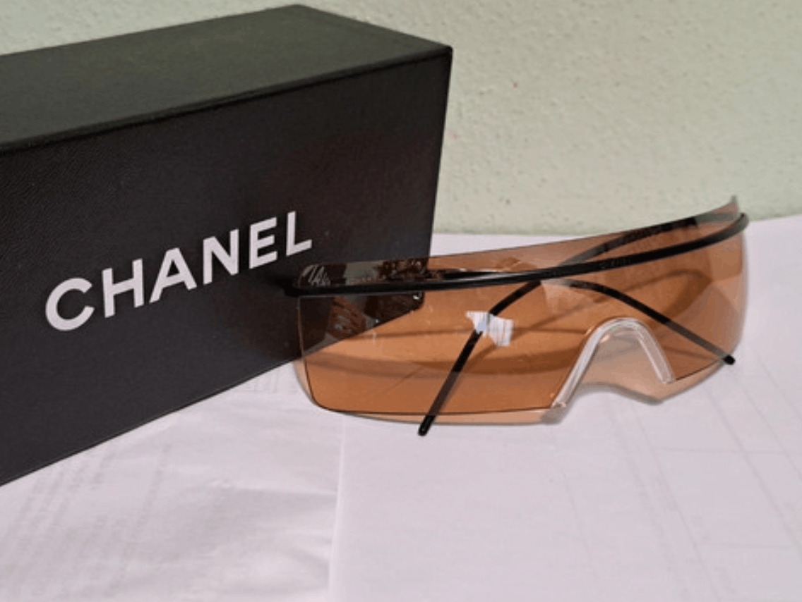 Chanel Chanel Sunglasses CC 4045 Mask Rhinestone Rimless 4017 Size ONE SIZE - 3 Thumbnail