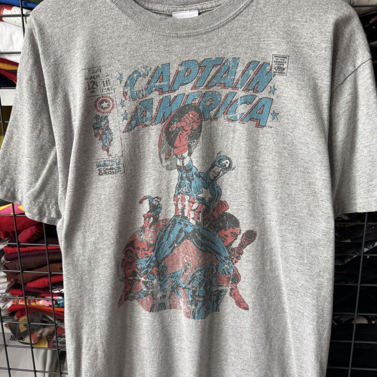 Marvel Comics Marvel Comics Captain America T-shirt Size US L / EU 52-54 / 3 - 7 Thumbnail