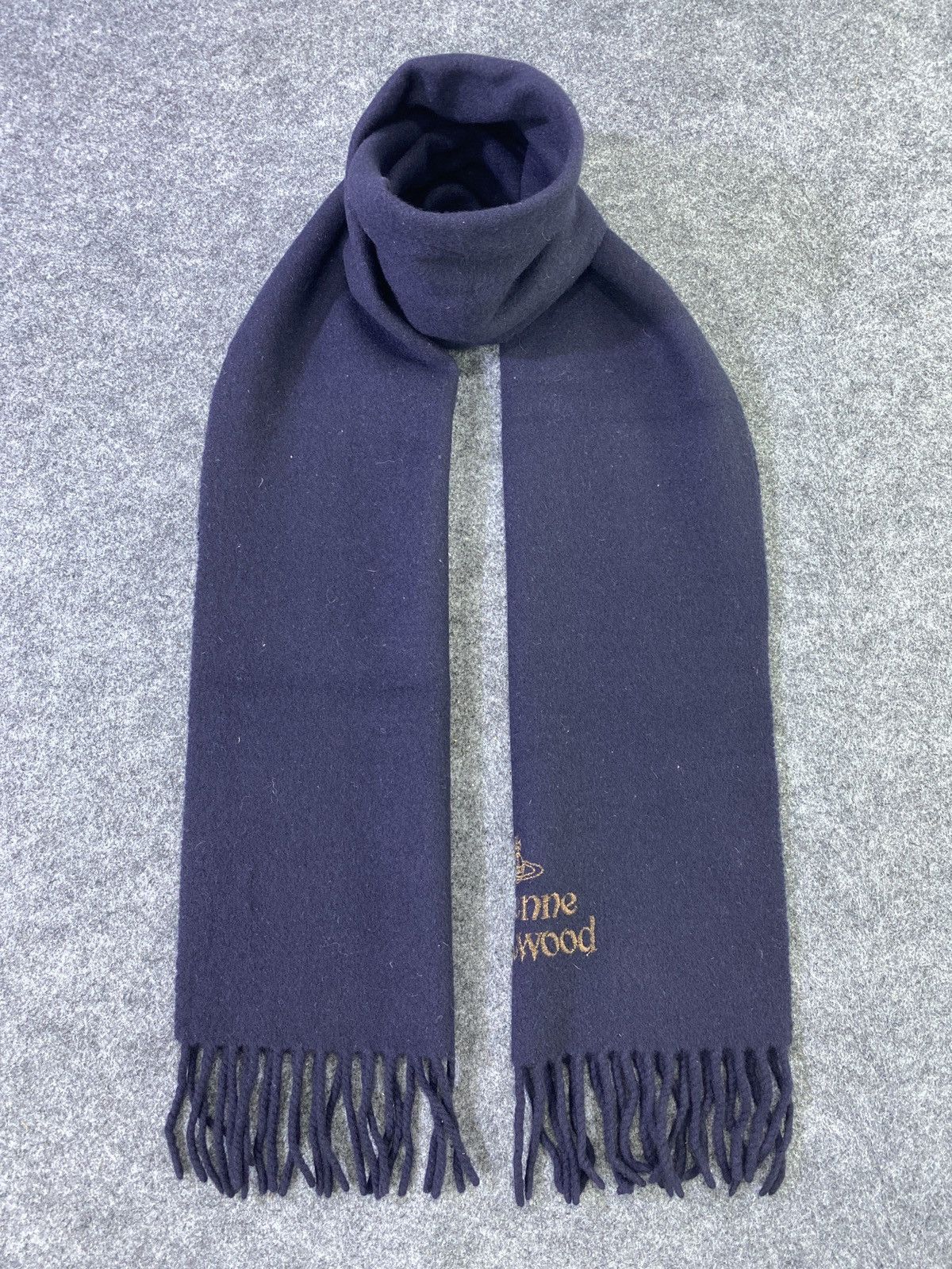 Vintage × Vivienne Westwood VIVIENNE WESTWOOD Scarf/Muffler/Neckwear-T738 Size ONE SIZE - 1 Thumbnail