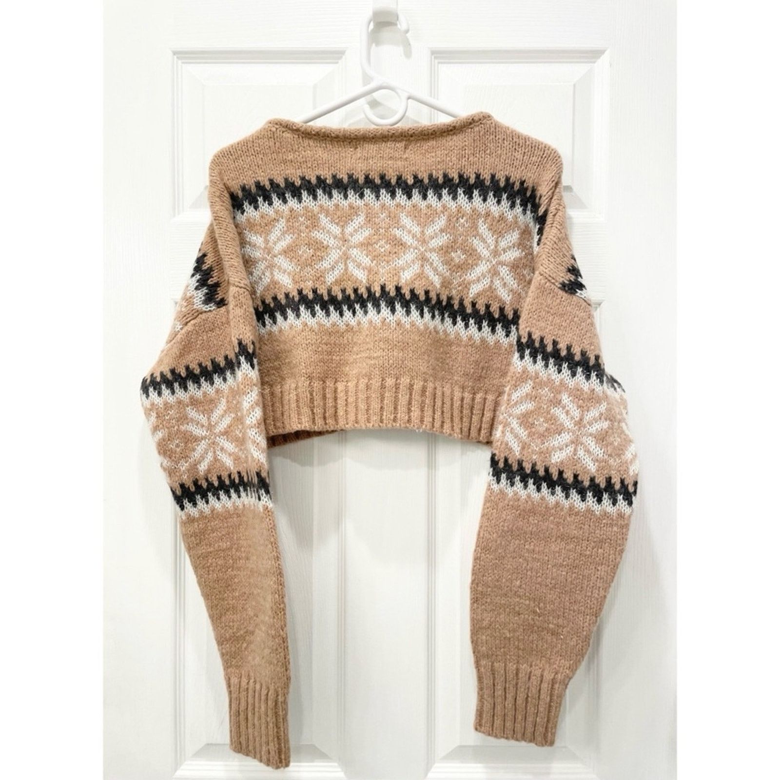 Urban Outfitters Urban Outfitters Cropped Fair Isle Sweater M Size M / US 6-8 / IT 42-44 - 2 Thumbnail