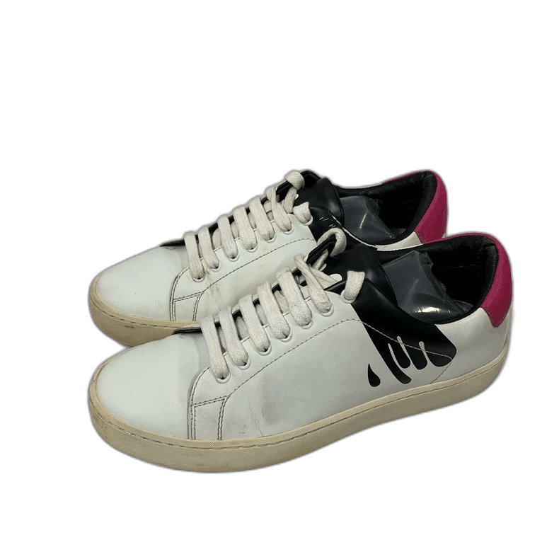 Burberry Burberry Sneakers Size 37 in Excellent Condition Size US 7 / IT 37 - 1 Thumbnail