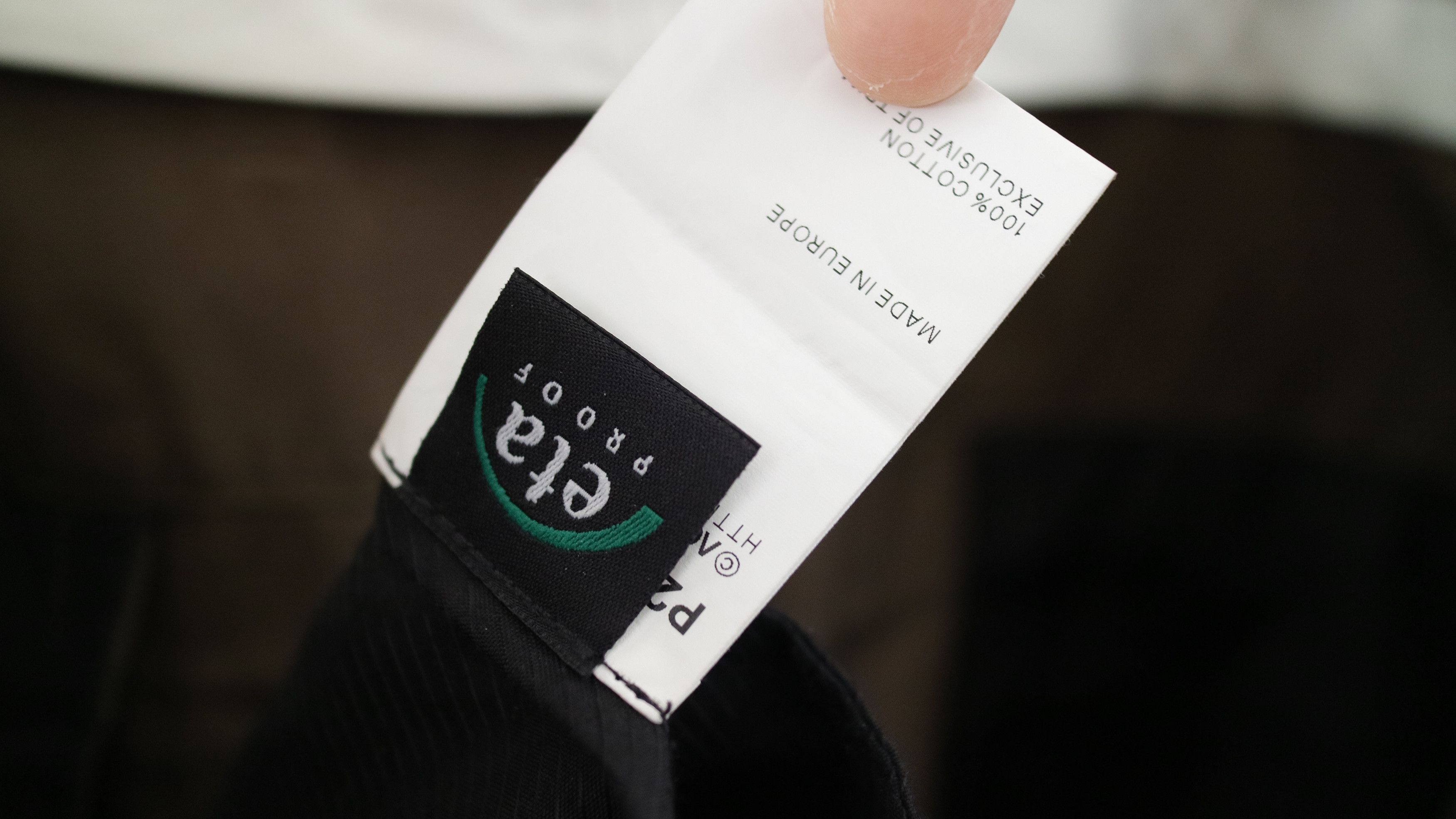 Acronym Acronym SS'17 P24-S Size US 32 / EU 48 - 6 Thumbnail