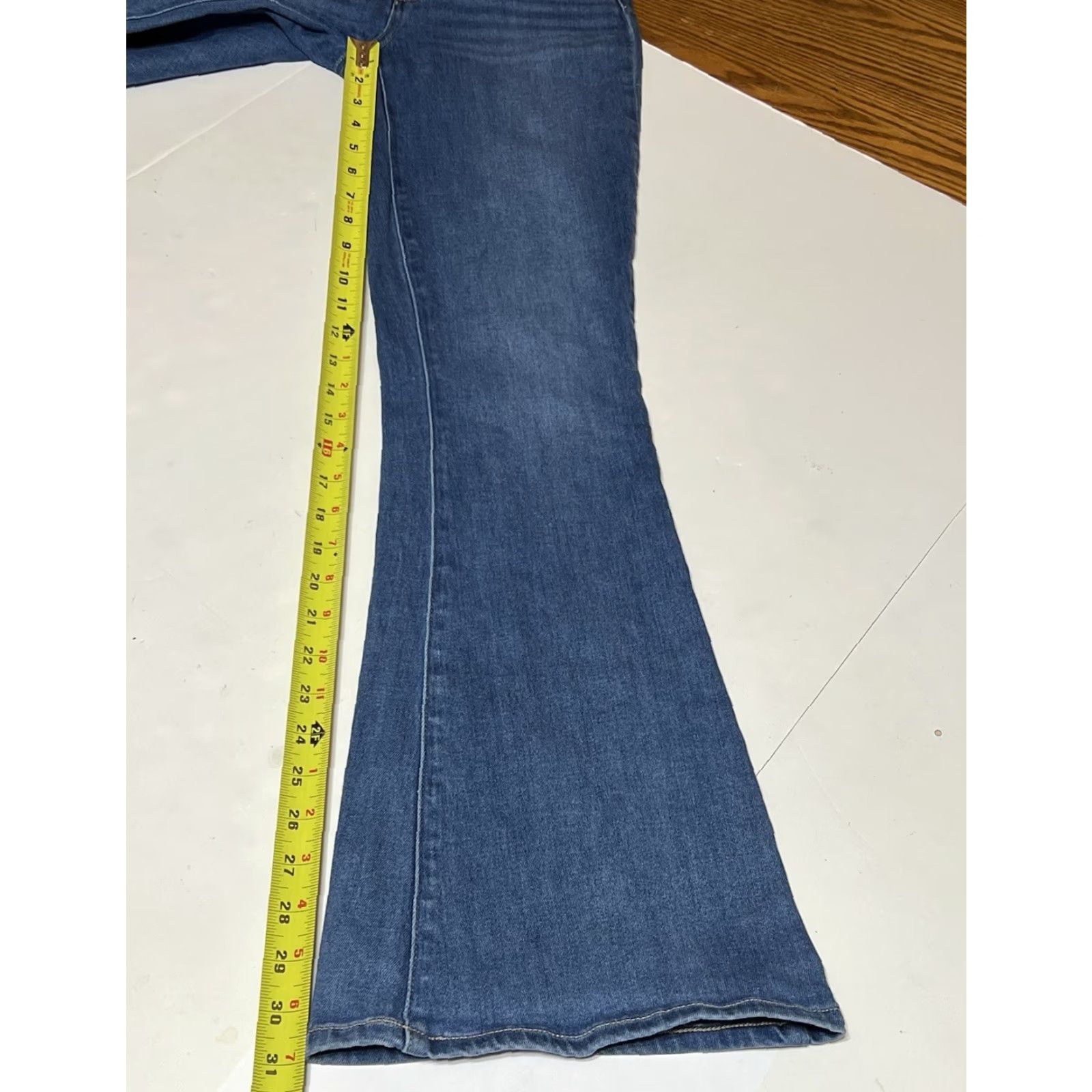 Paige Paige Jeans Womens 28x31 Blue High Rise Bell Canyon Flared Denim Med Wash Boho Jeans Flared Womens 28 Denim Bell Canyon Boho Paige Size 28" / US 6 / IT 42 - 5 Thumbnail
