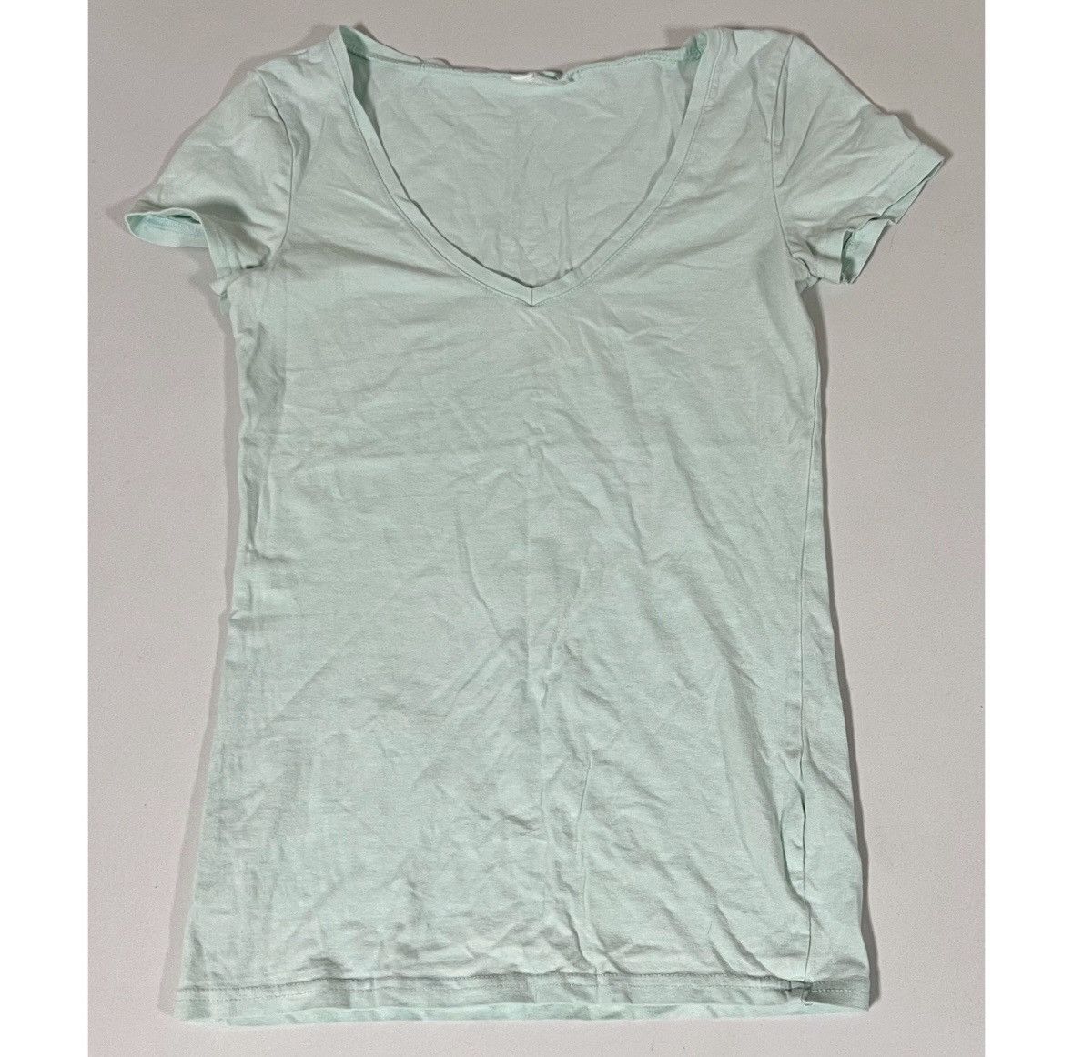 Vintage Blue Aqua Pastel Solid V-Neck T-Shirt Top Blouse Tee XS 🩵 Size US XS / EU 42 / 0 - 2 Thumbnail