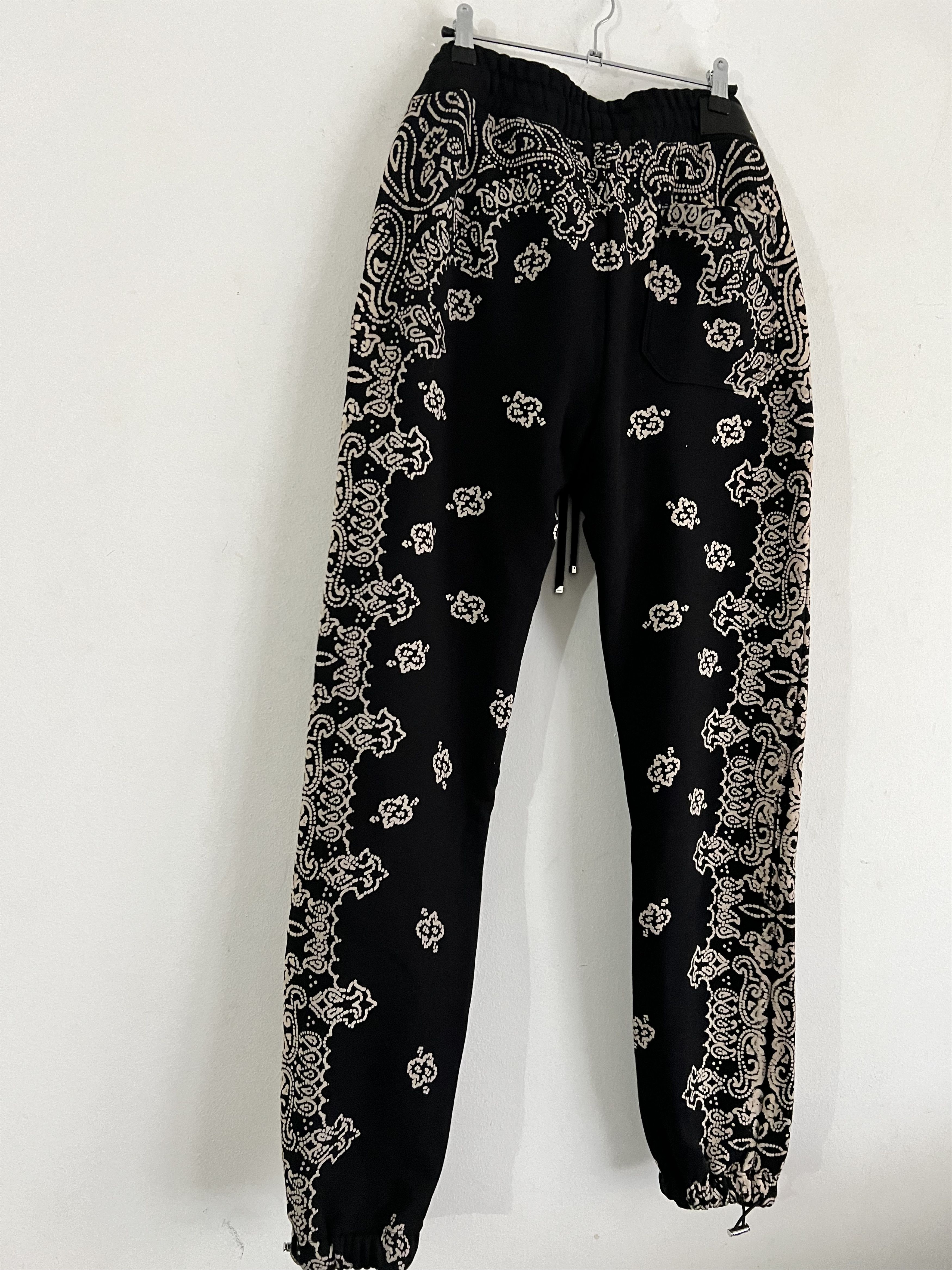 Amiri BNWT Black Bandana Bleach Sweatpants Size US 32 / EU 48 - 4 Thumbnail