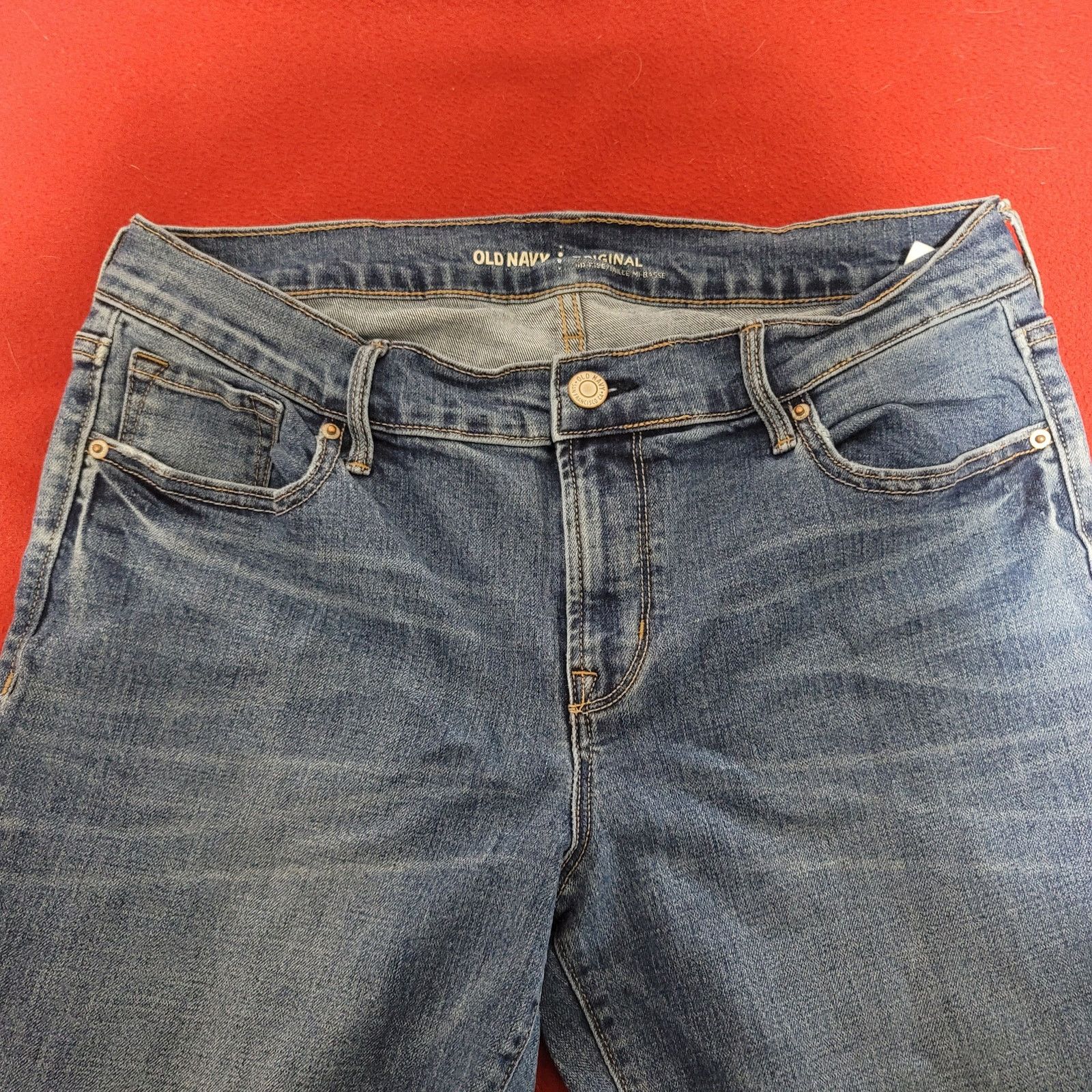 Old Navy Old Navy Blue Light Washed Mid Rise Denim Jeans 10 Size 32" / US 10 / IT 46 - 1 Thumbnail