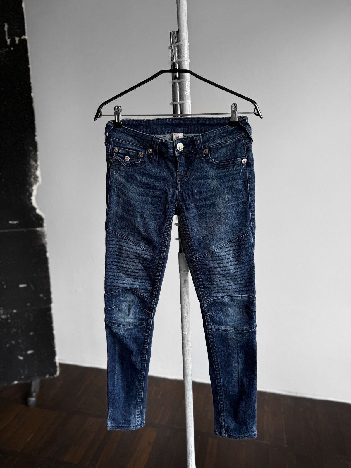 True Religion True Religion Womens Blue Moto Skinny Jeans Zip Closure Size 27" / US 4 / IT 40 - 1 Thumbnail