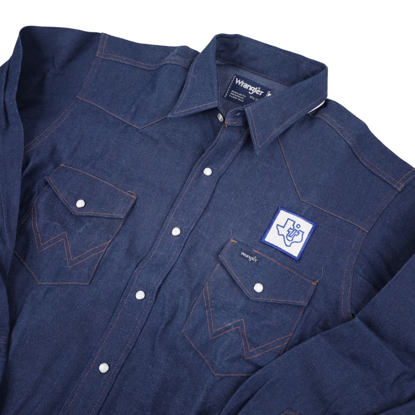 Vintage × Wrangler Vintage Wrangler Denim Pearl Snap Down Work Shirt Size US L / EU 52-54 / 3 - 2 Thumbnail