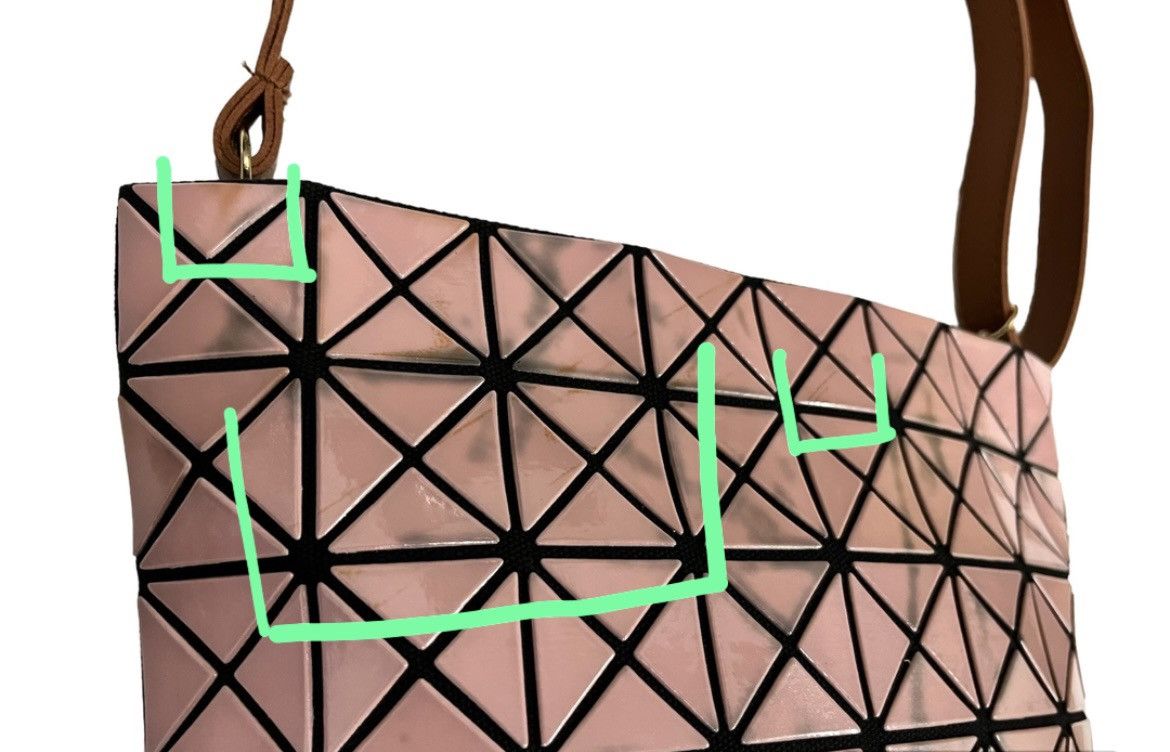 Issey Miyake BAO BAO ISSEY MIYAKE PINK GEOMETRIC JAPANESE BRAND SLING BAG Size ONE SIZE - 11 Thumbnail