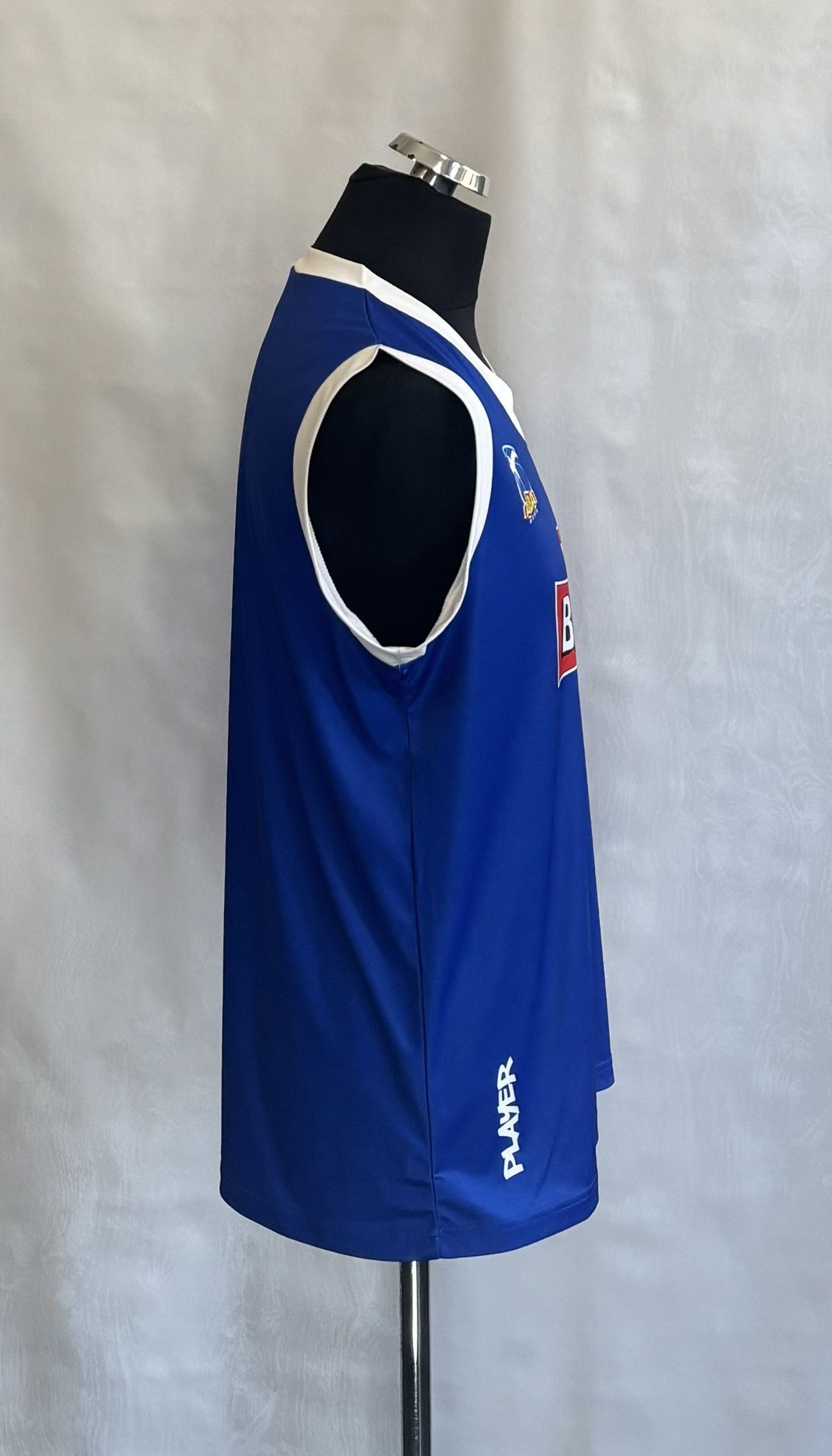 Other Alba Berlin Basketball Academy BBL Basketball Jersey, size M Size US M / EU 48-50 / 2 - 4 Thumbnail