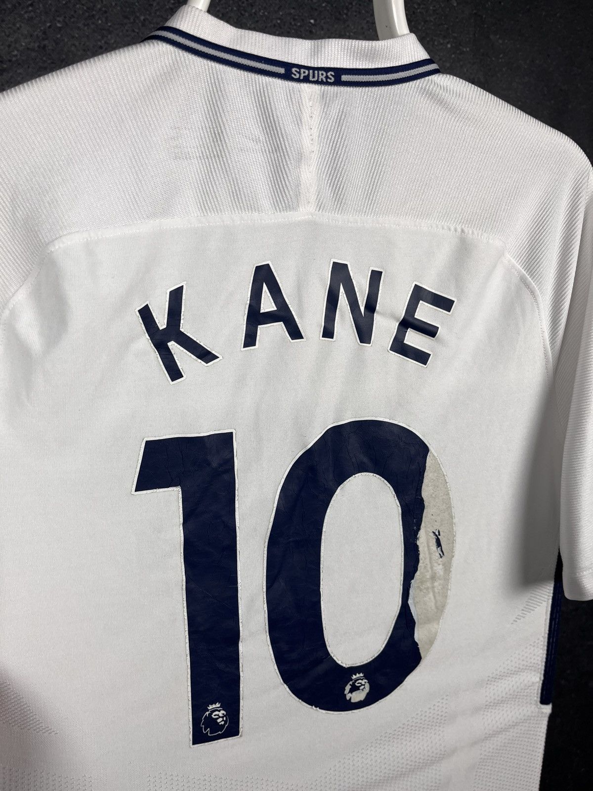 Other Tottenham Hotspur 2017 2018 soccer football jersey Kane Size US S / EU 44-46 / 1 - 10 Thumbnail