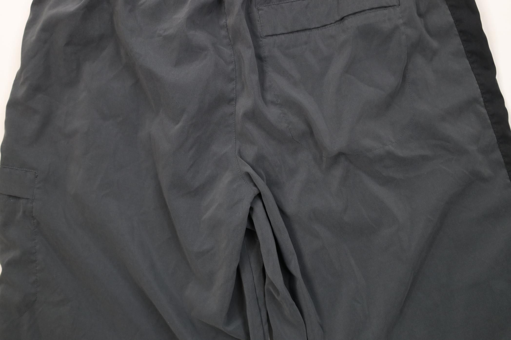 Nike Vintage Y2K Nike Scott Mini Swoosh Lined Cargo Shorts Gray Size US 34 / EU 50 - 11 Thumbnail